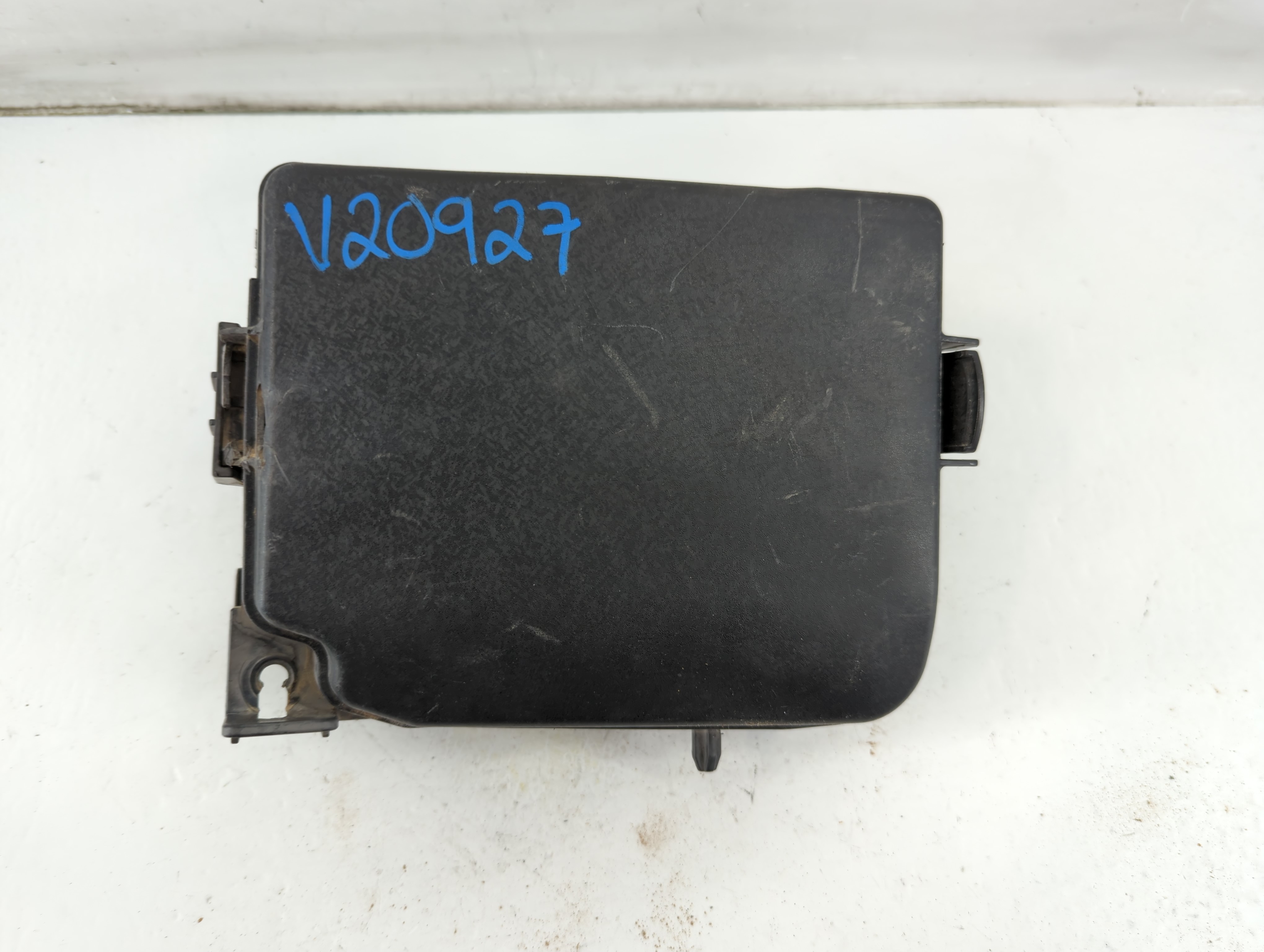 2017-2018 Kia Forte Fusebox Fuse Box Relay Module 91950-3x510 1036642 - Oemusedautoparts1.com