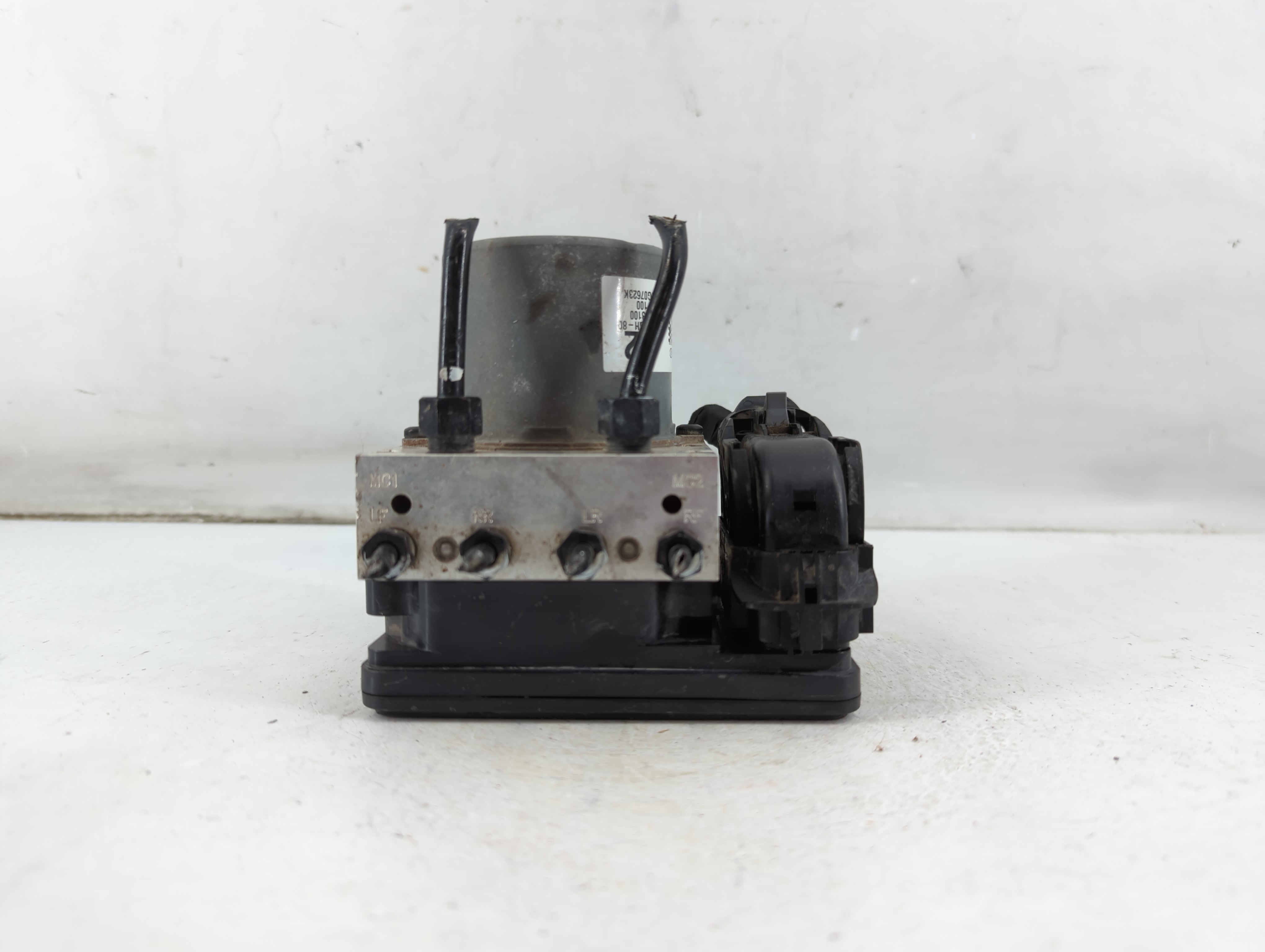 Picture of 2016-2018 Hyundai Tucson Abs Pump Control Module 1036653