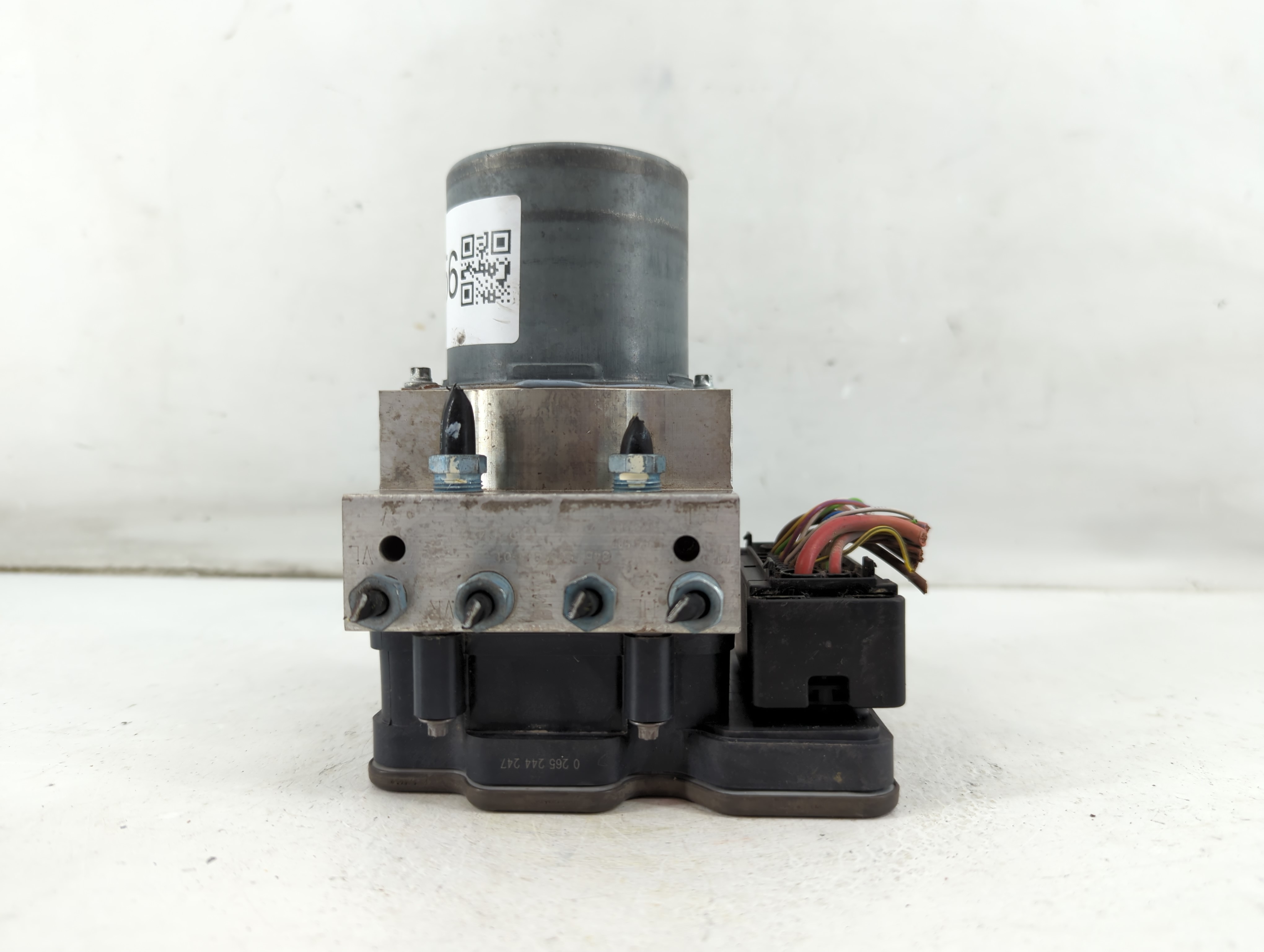 2014-2018 Bmw X5 Abs Pump Control Module 1036656 - Oemusedautoparts1.com