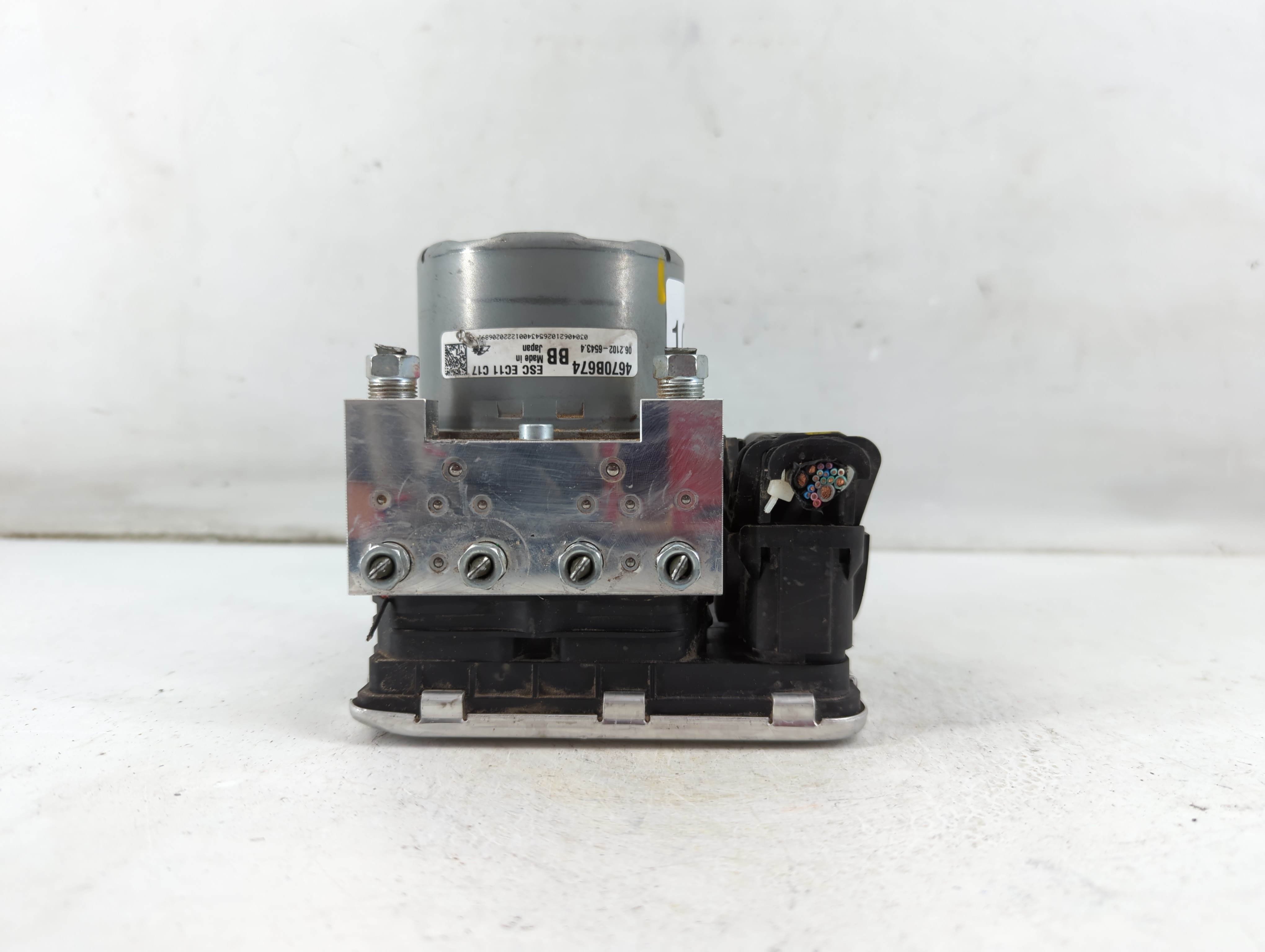 Picture of 2022 Mitsubishi Outlander Sport Abs Pump Control Module 1036659
