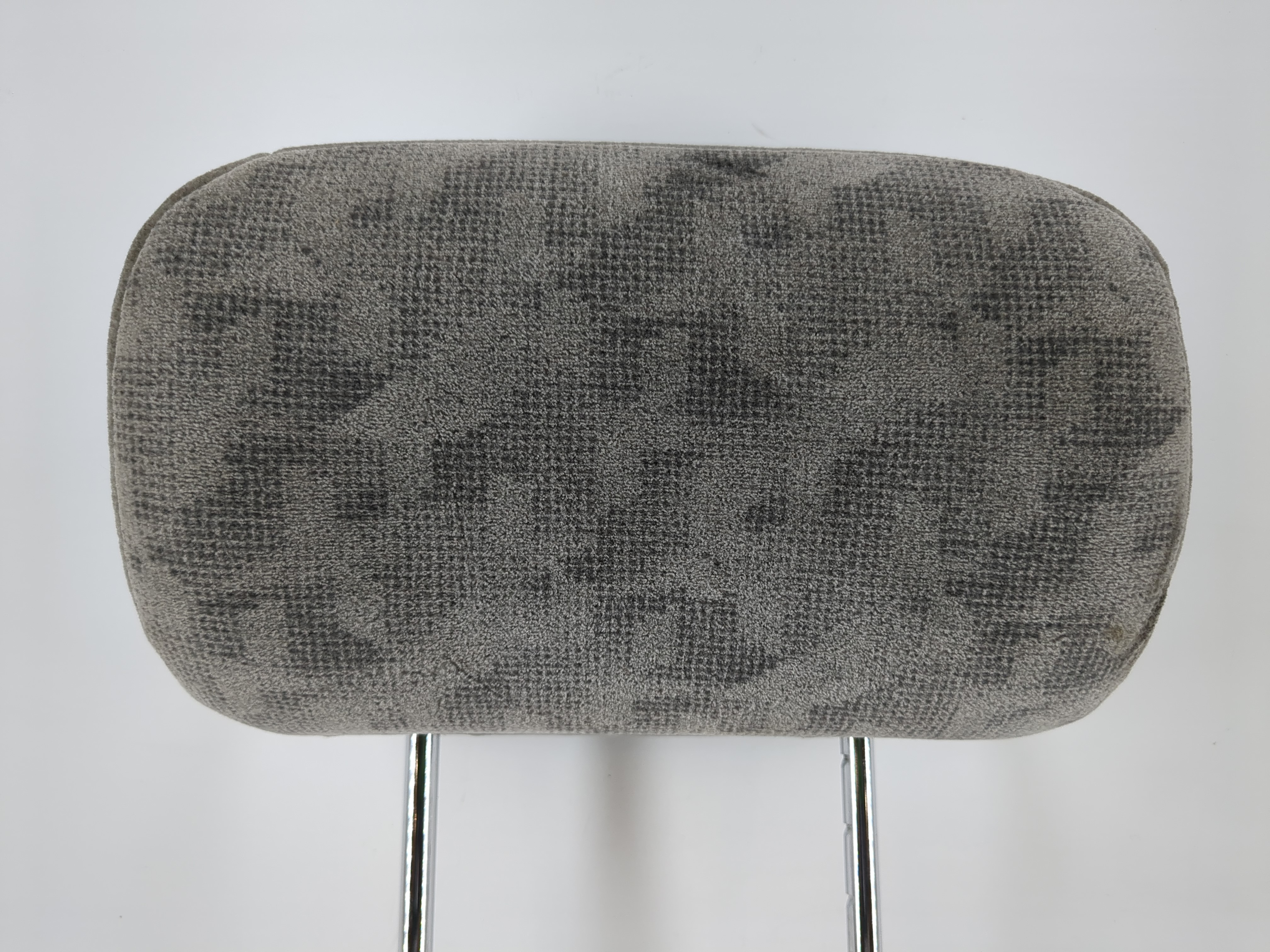 2003-2006 Kia Sorento Headrest Head Rest Rear Seat Grey 1036705 - Oemusedautoparts1.com