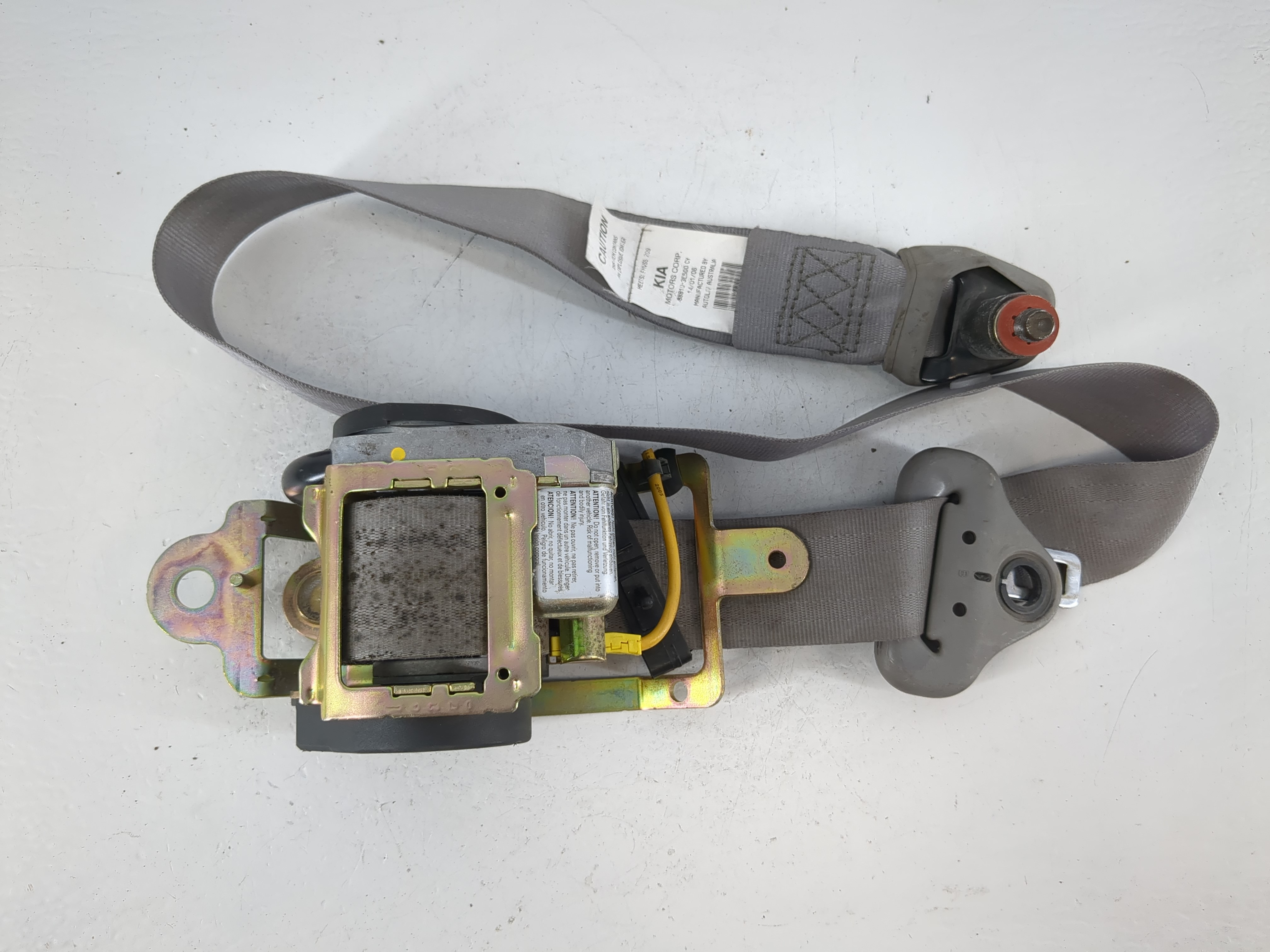 Picture of 2003-2009 Kia Sorento Driver Seatbelt Buckle 1036712