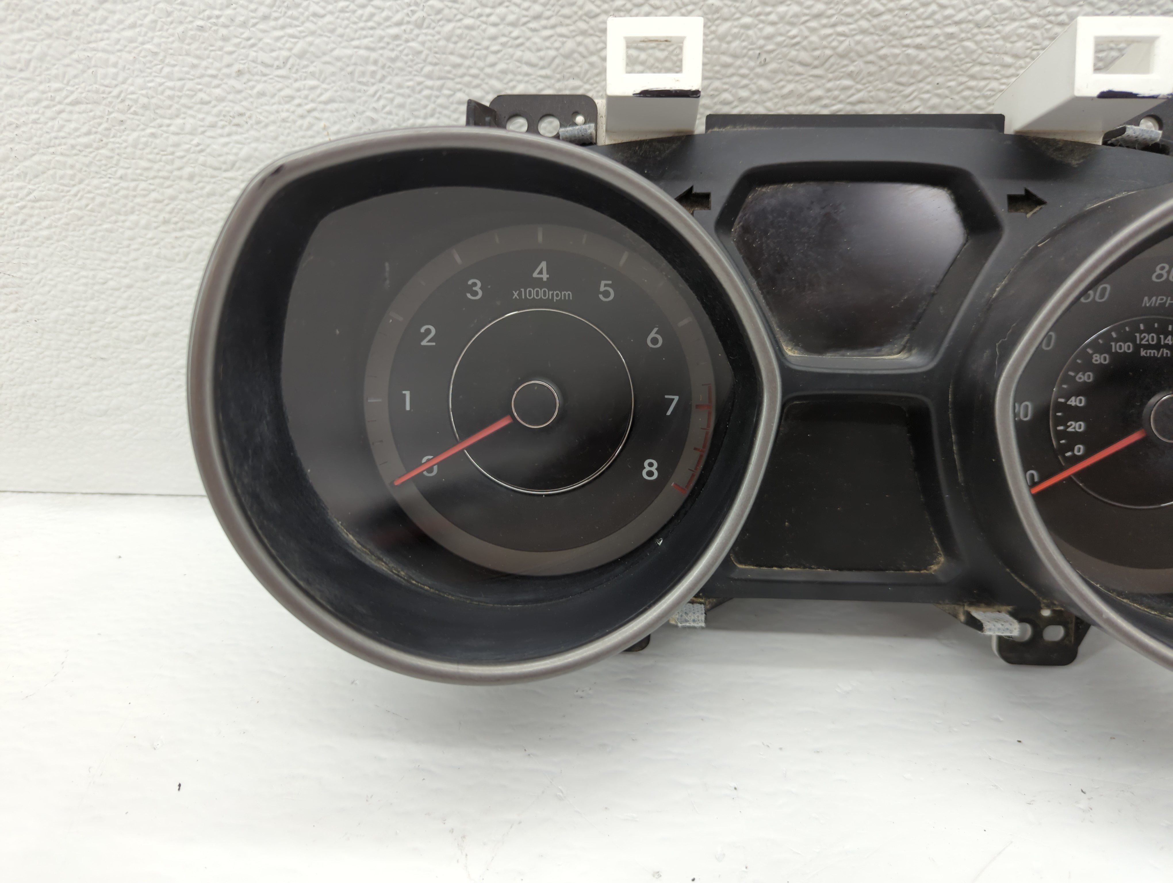 2013-2013 Hyundai Elantra Speedometer Instrument Cluster Gauges 1037406 - Oemusedautoparts1.com