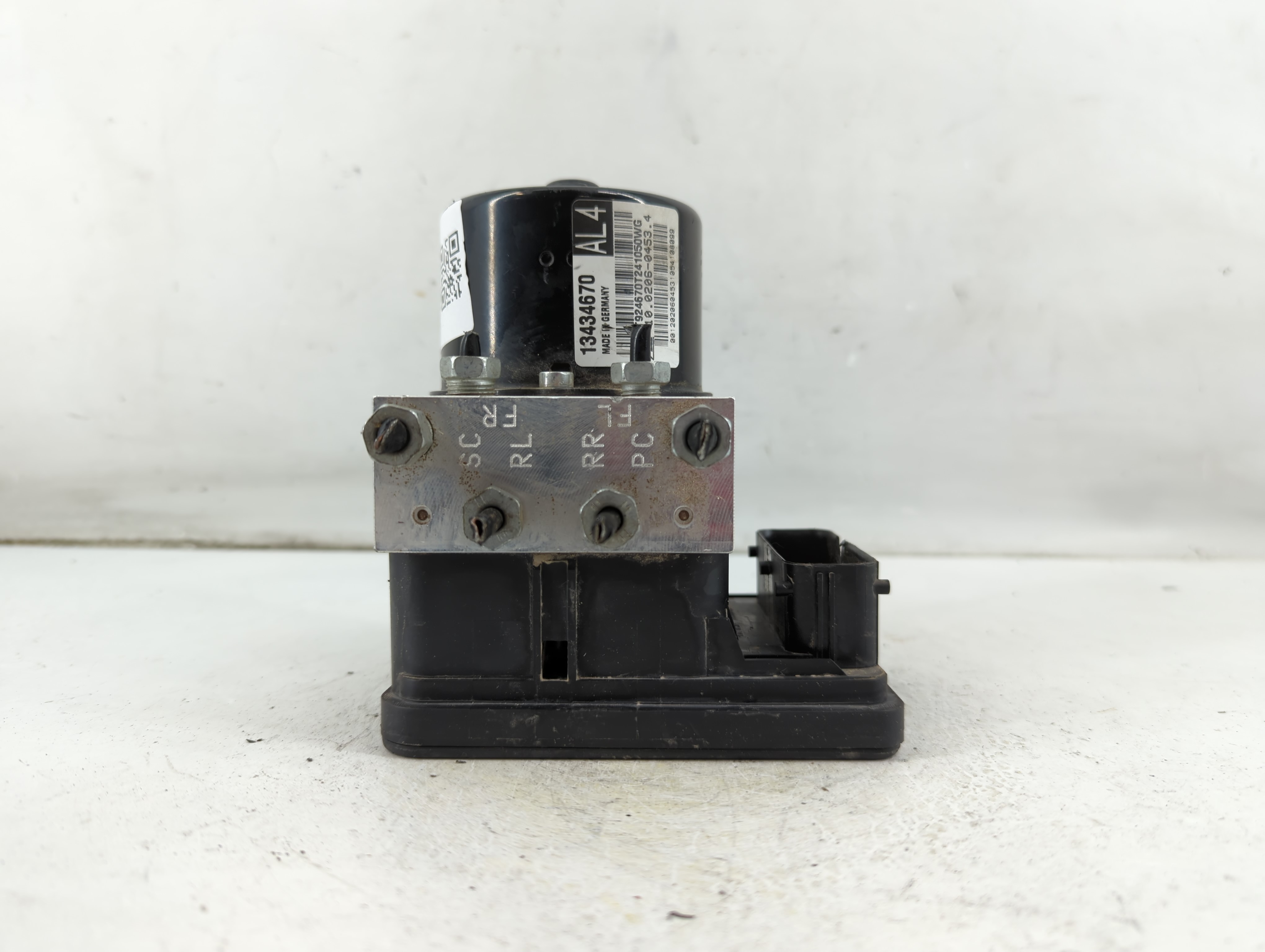 2012-2015 Chevrolet Cruze Abs Pump Control Module 1037583 - Oemusedautoparts1.com
