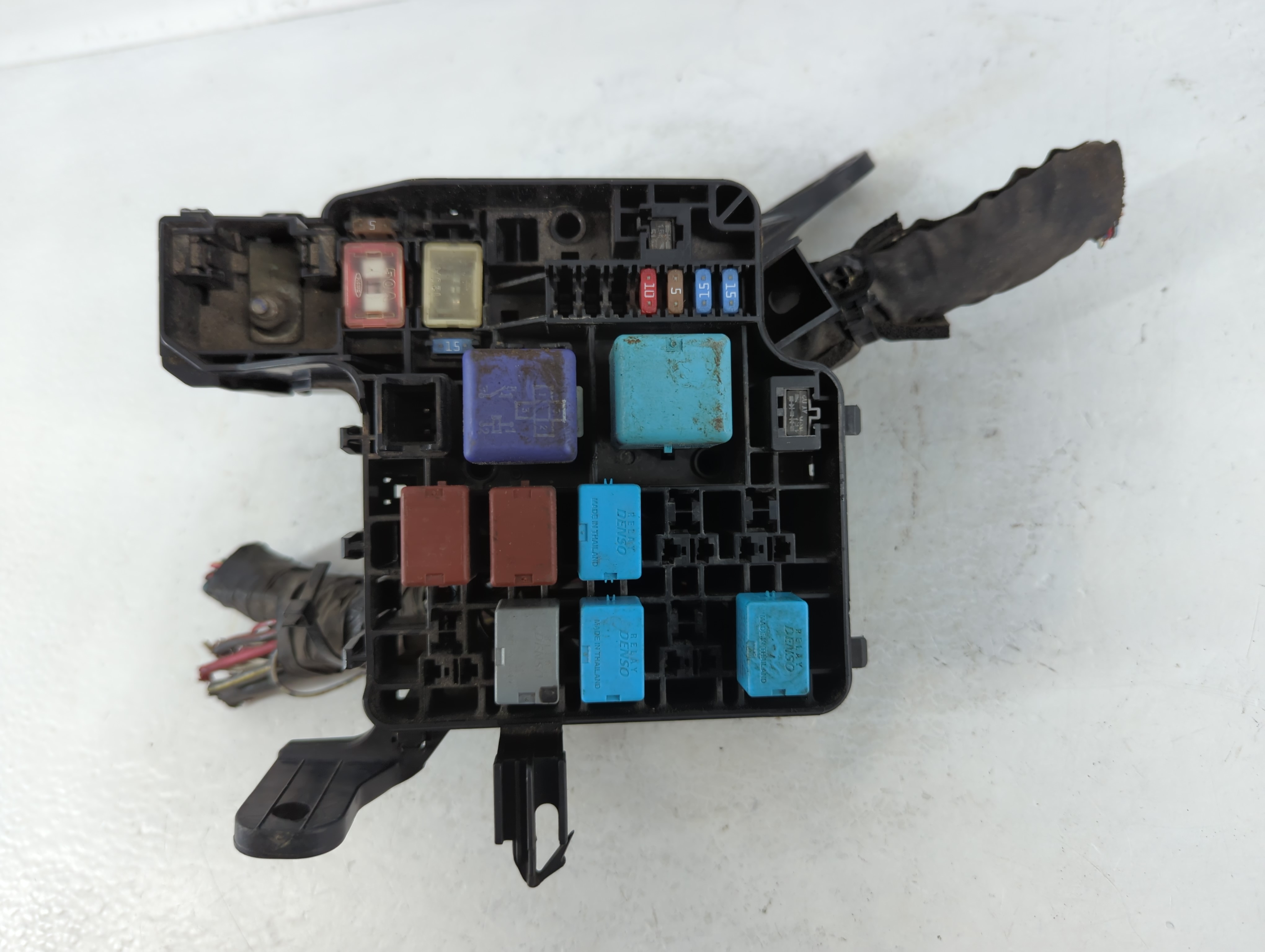 2015 Toyota Solara Fusebox Fuse Box Relay Module 1037610 - Oemusedautoparts1.com