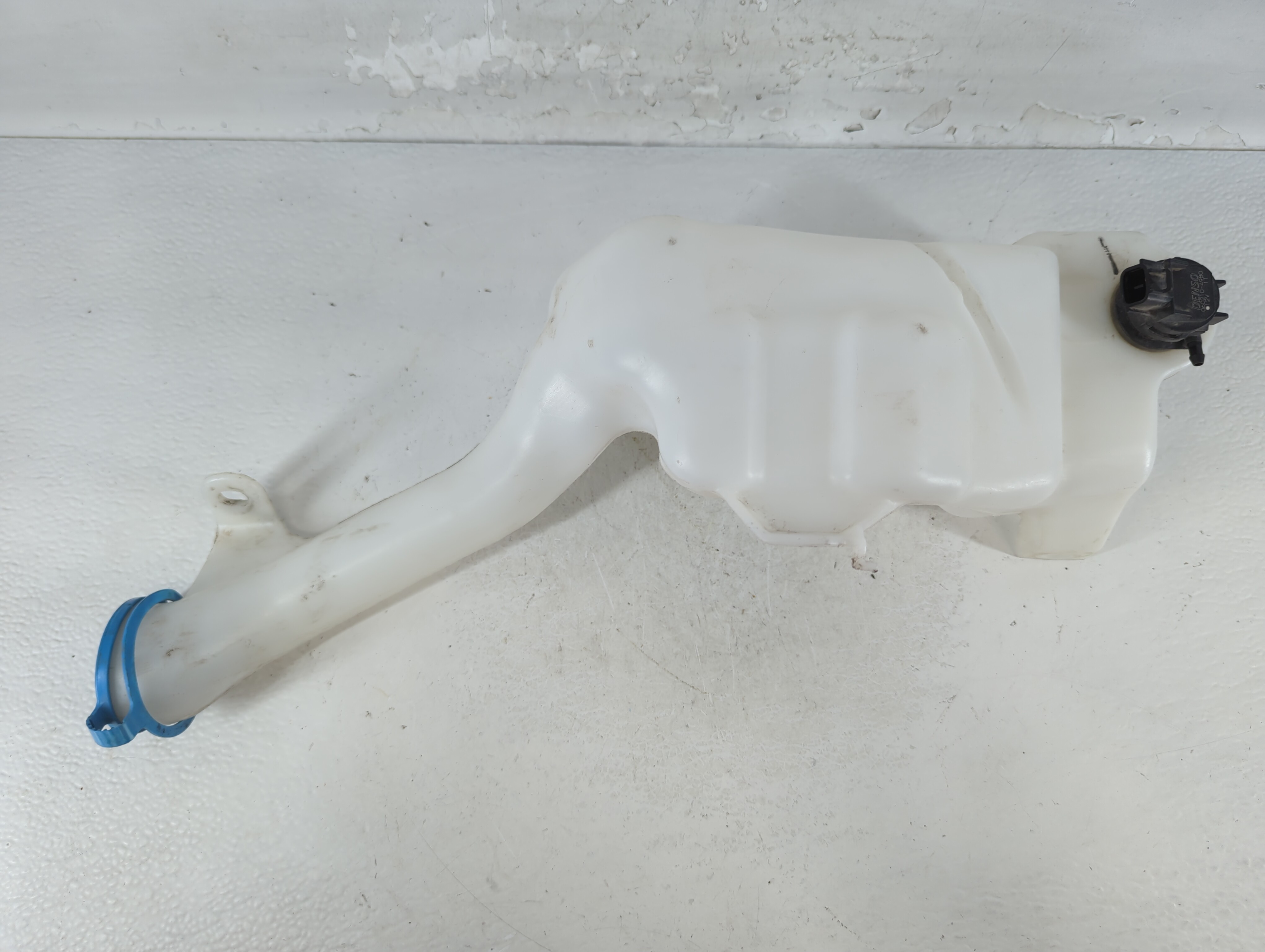 2013-2017 Honda Accord Windshield Washer Fluid Reservoir Bottle Oem 1037668 - Oemusedautoparts1.com