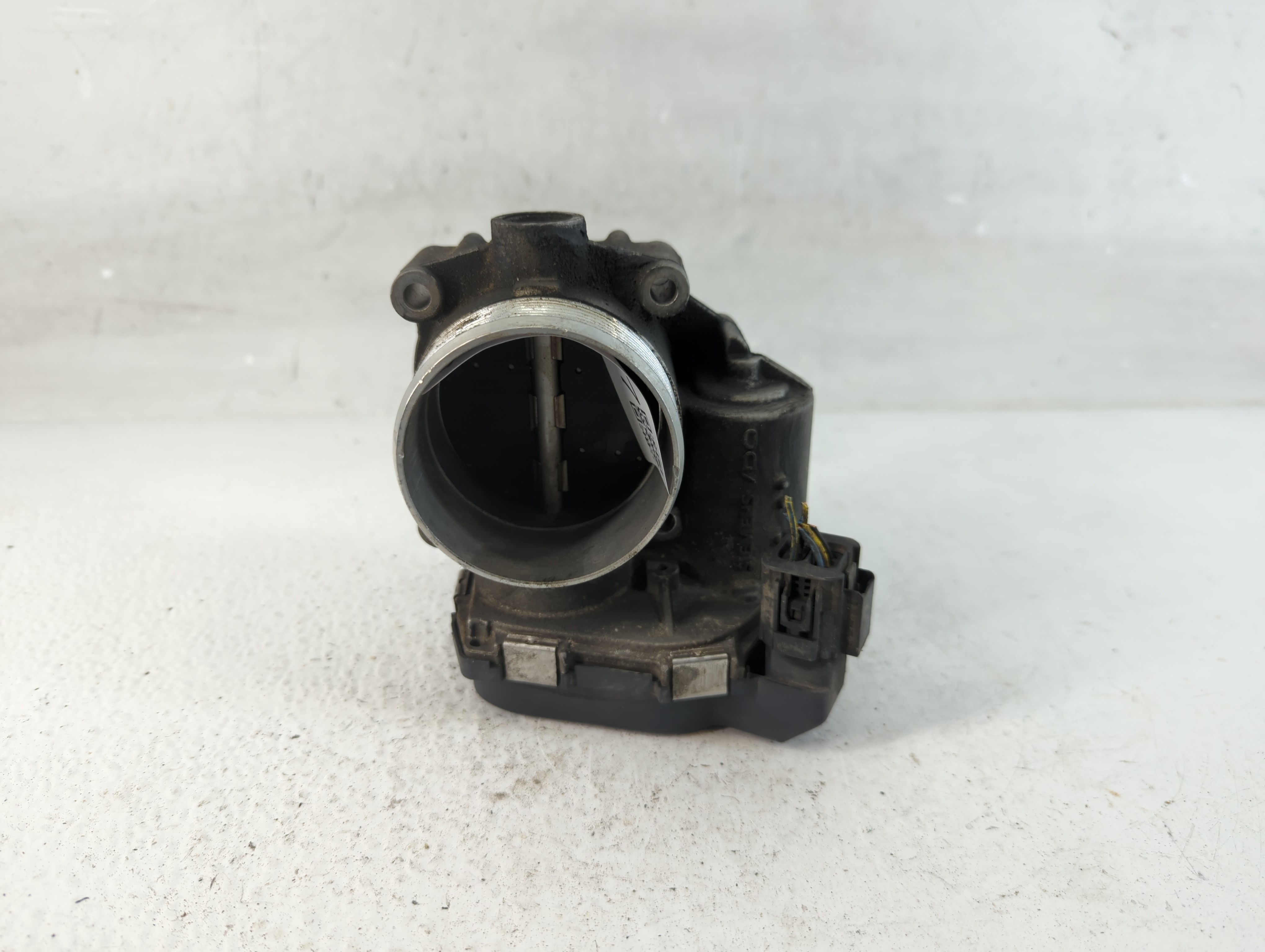 2011-2016 Bmw 550i Throttle Body 1037677 - Oemusedautoparts1.com