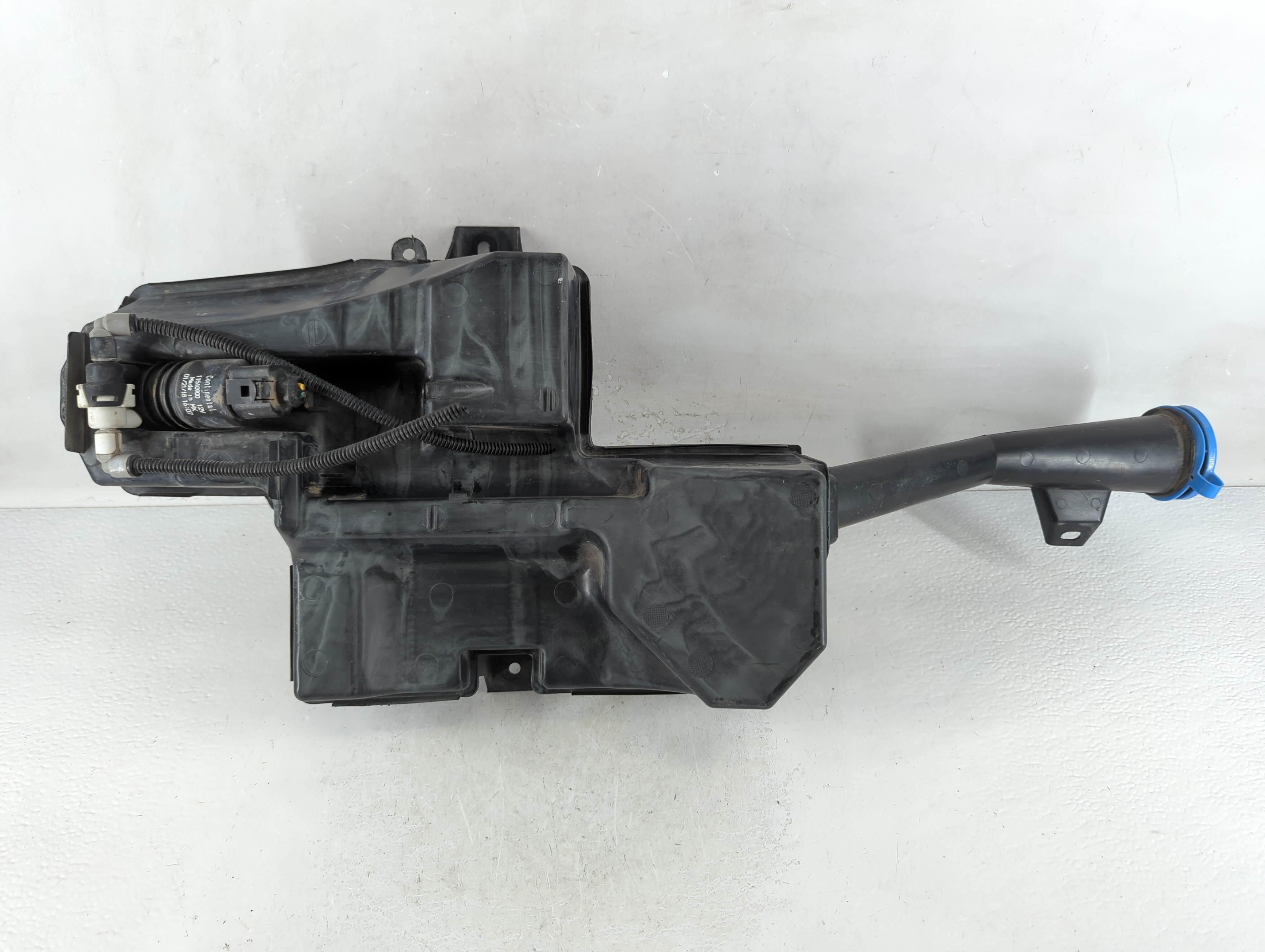 2016-2022 Honda Pilot Windshield Washer Fluid Reservoir Bottle Oem 1037707 - Oemusedautoparts1.com