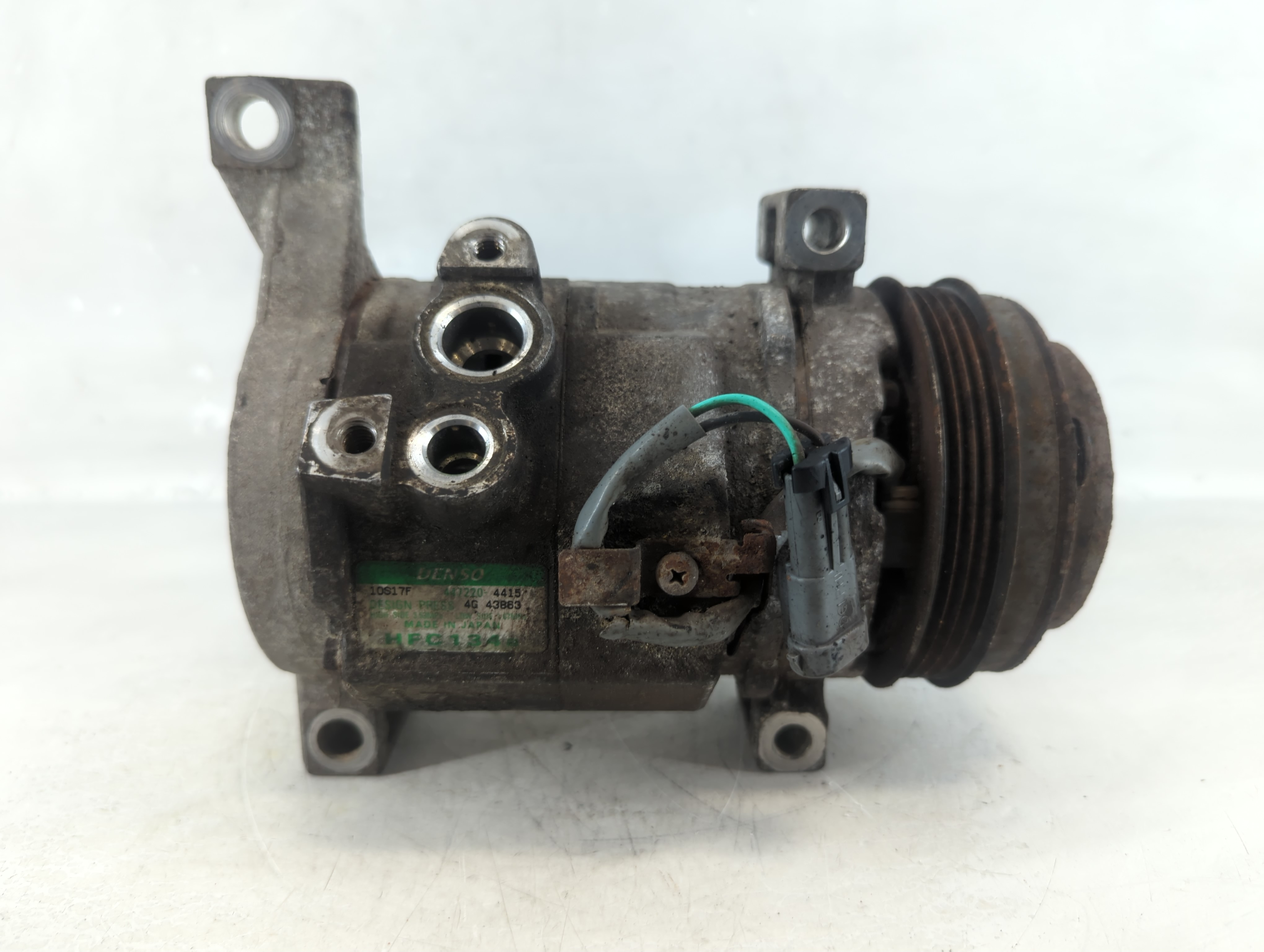 2003 Chevrolet Avalanche 1500 Air Conditioning A/c Ac Compressor Oem 1037732 - Oemusedautoparts1.com