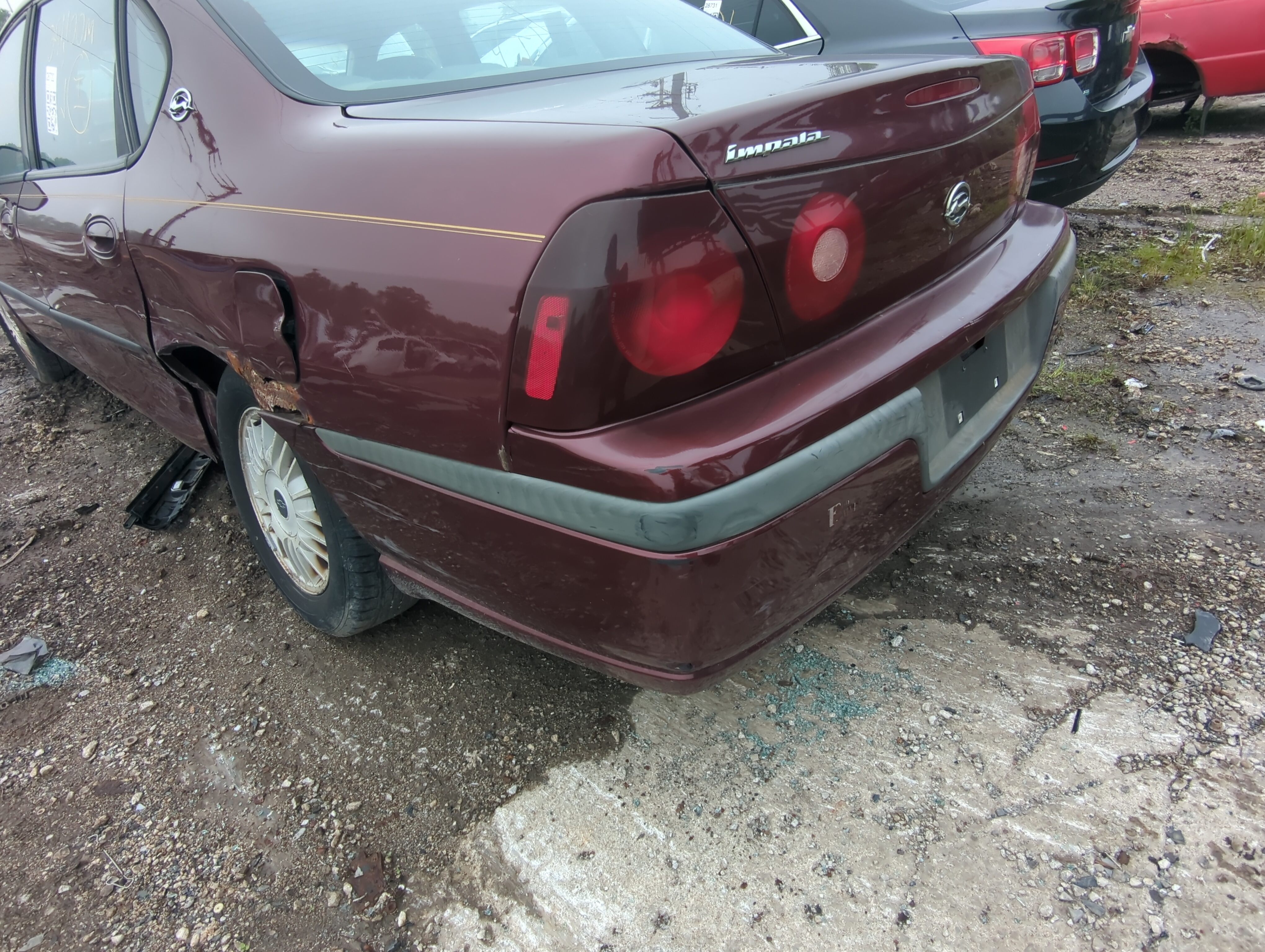 Picture of 2001-2005 Chevrolet Impala Rear Bumper Assembly Oem 1046328