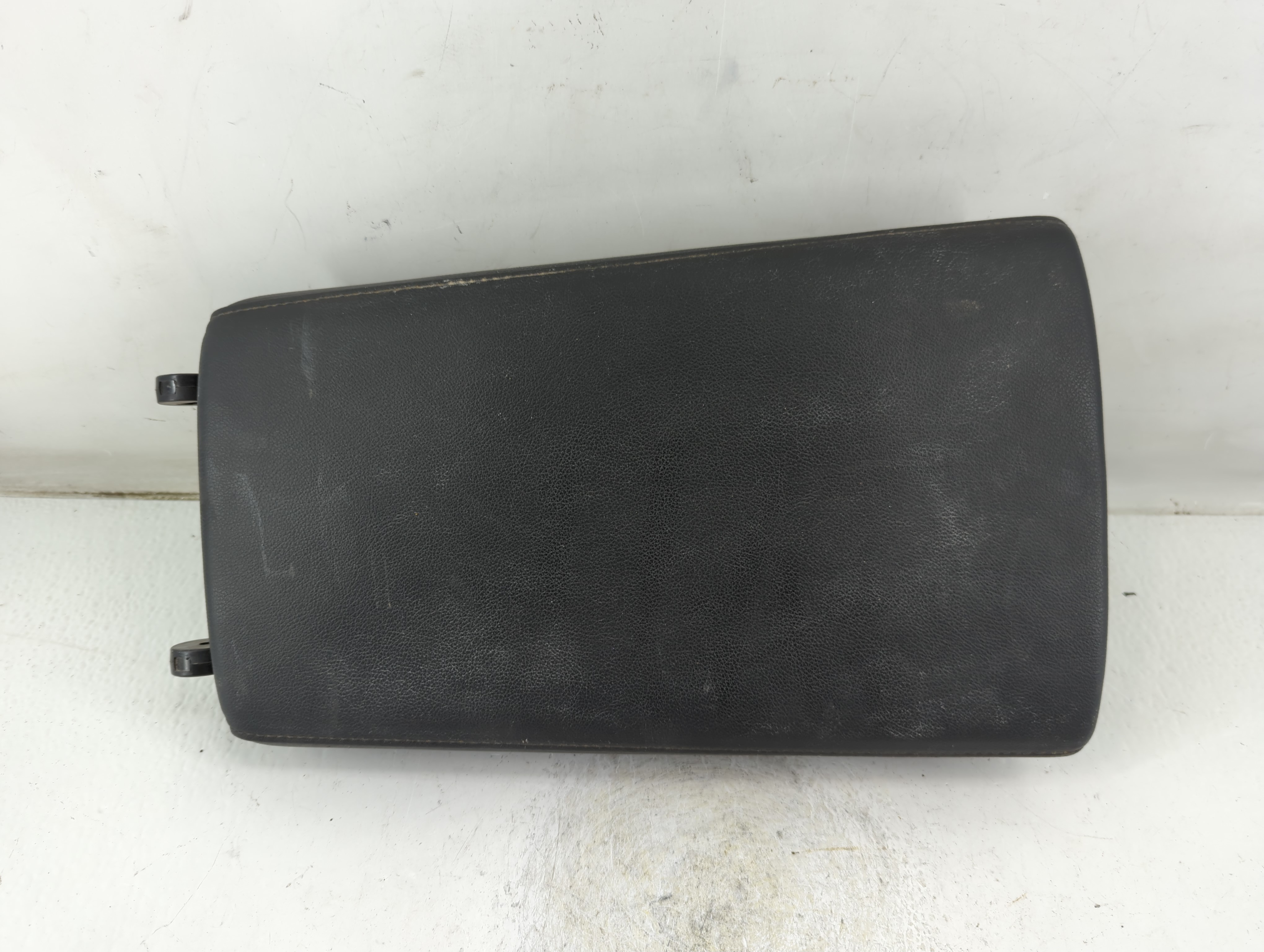 2018-2020 Honda Accord Center Console Armrest Cover Lid Black 1046652 - Oemusedautoparts1.com