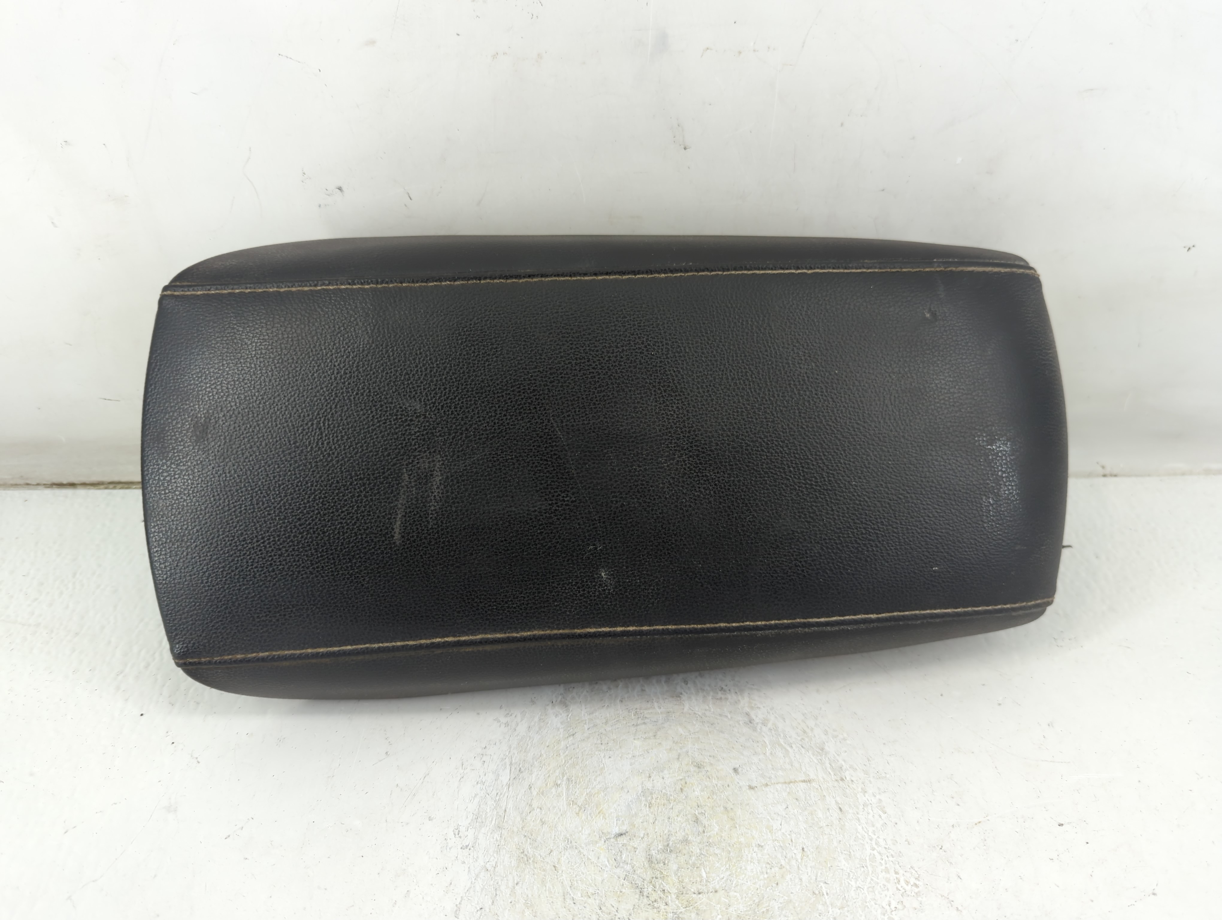 2017-2020 Ford Fusion Center Console Armrest Cover Lid Black 1046657 - Oemusedautoparts1.com