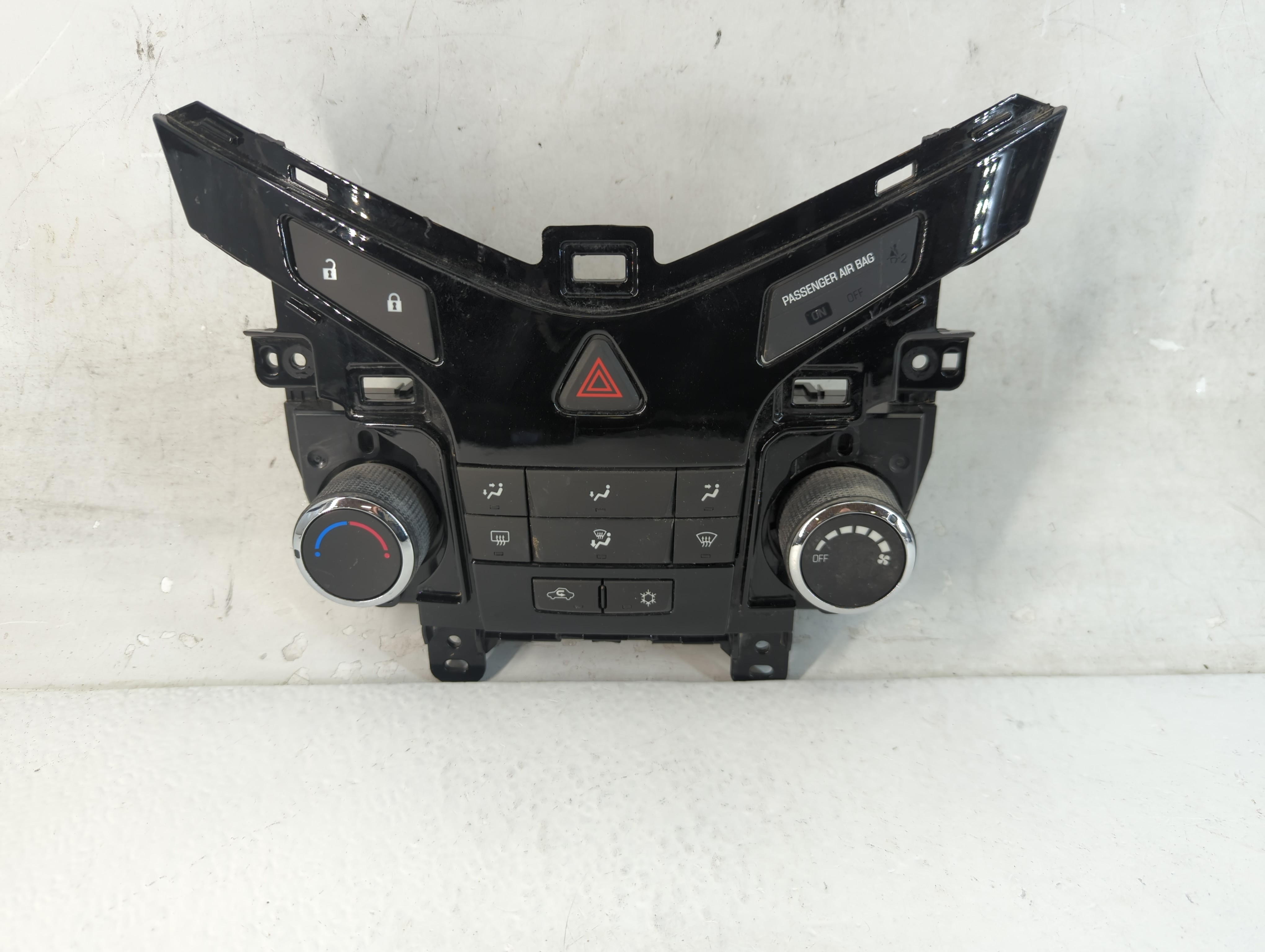 2011-2015 Chevrolet Cruze Ac Heater Climate Control 95146207 1046668 - Oemusedautoparts1.com