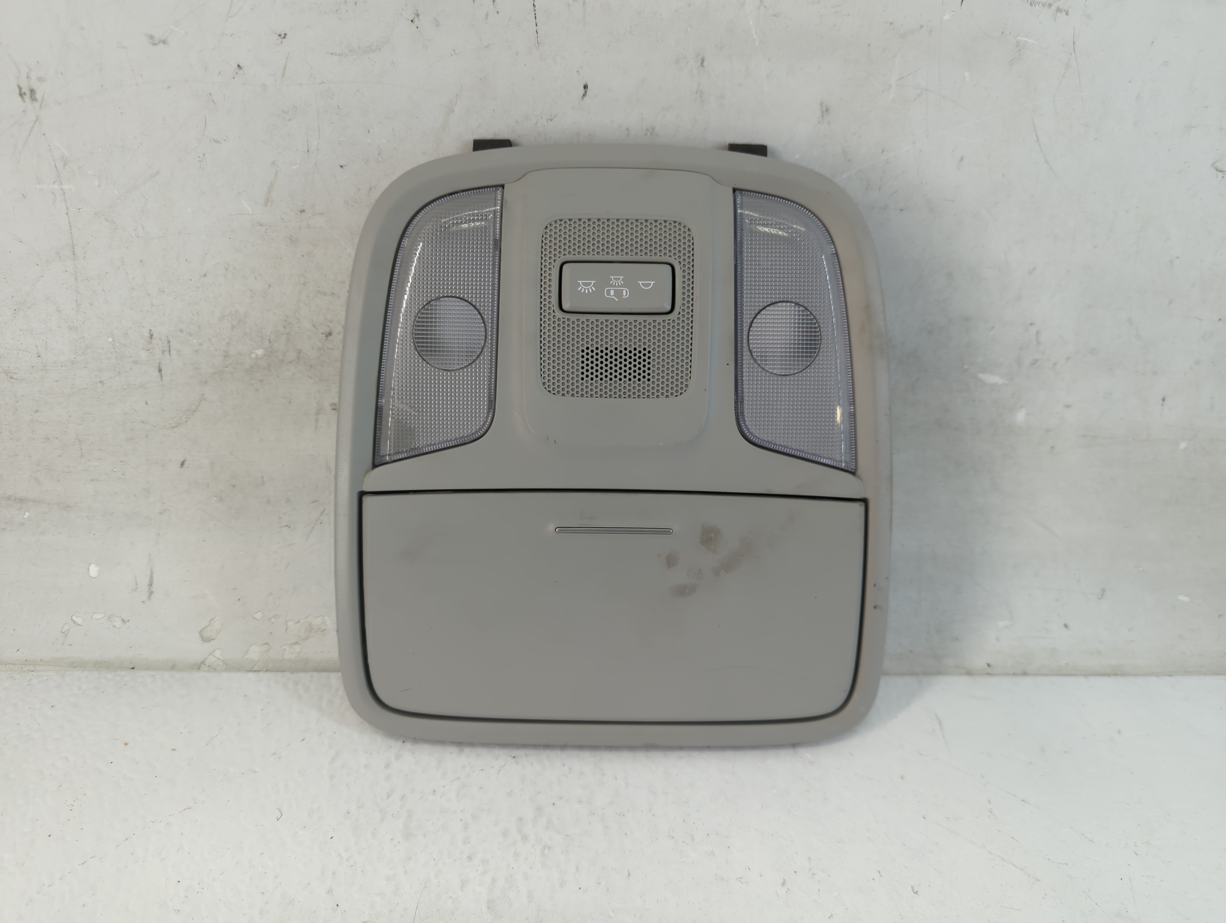 2020 Kia Optima Overhead Roof Console 1046761 - Oemusedautoparts1.com