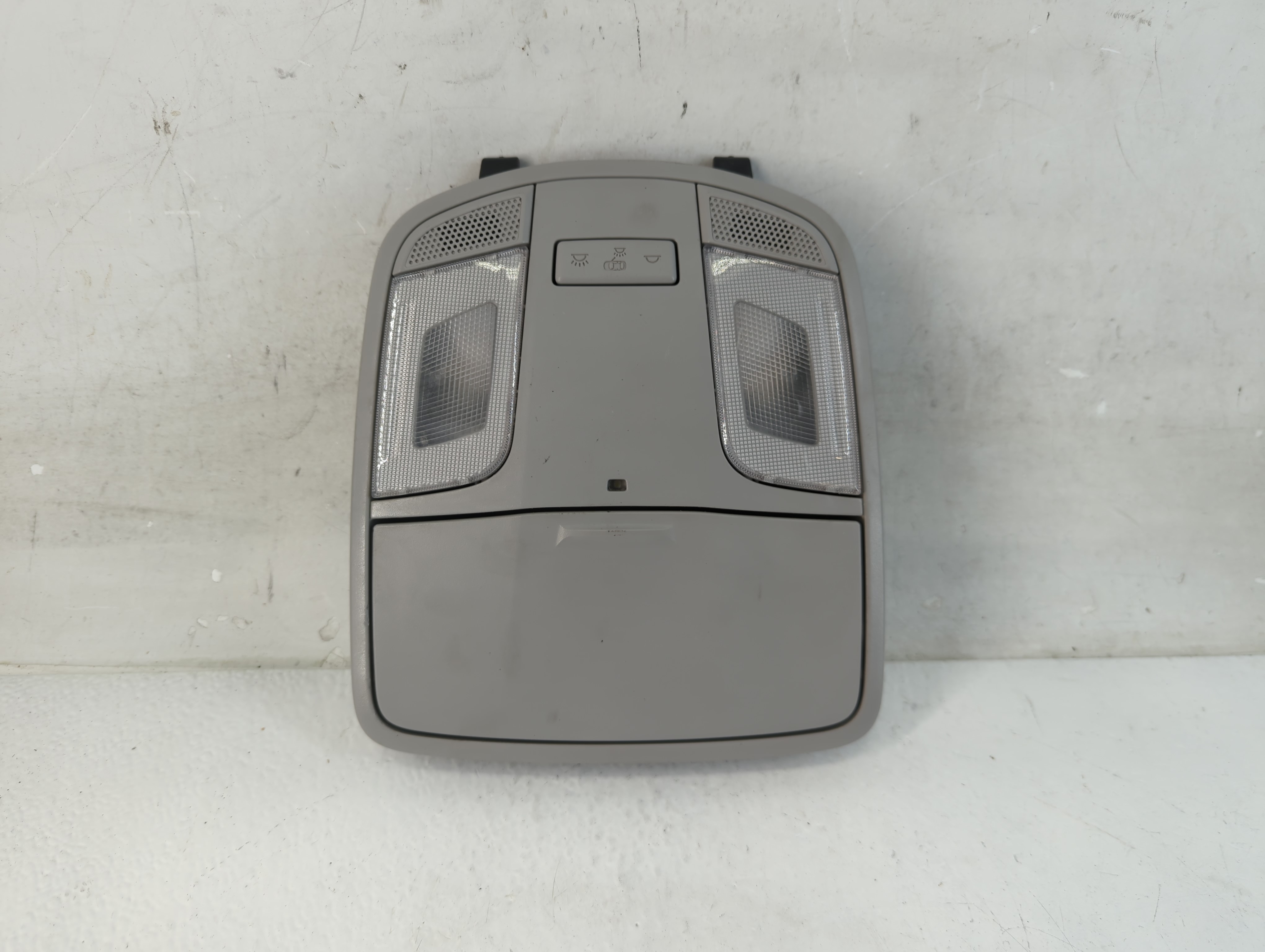 2017 Hyundai Sonata Overhead Roof Console 1046765 - Oemusedautoparts1.com