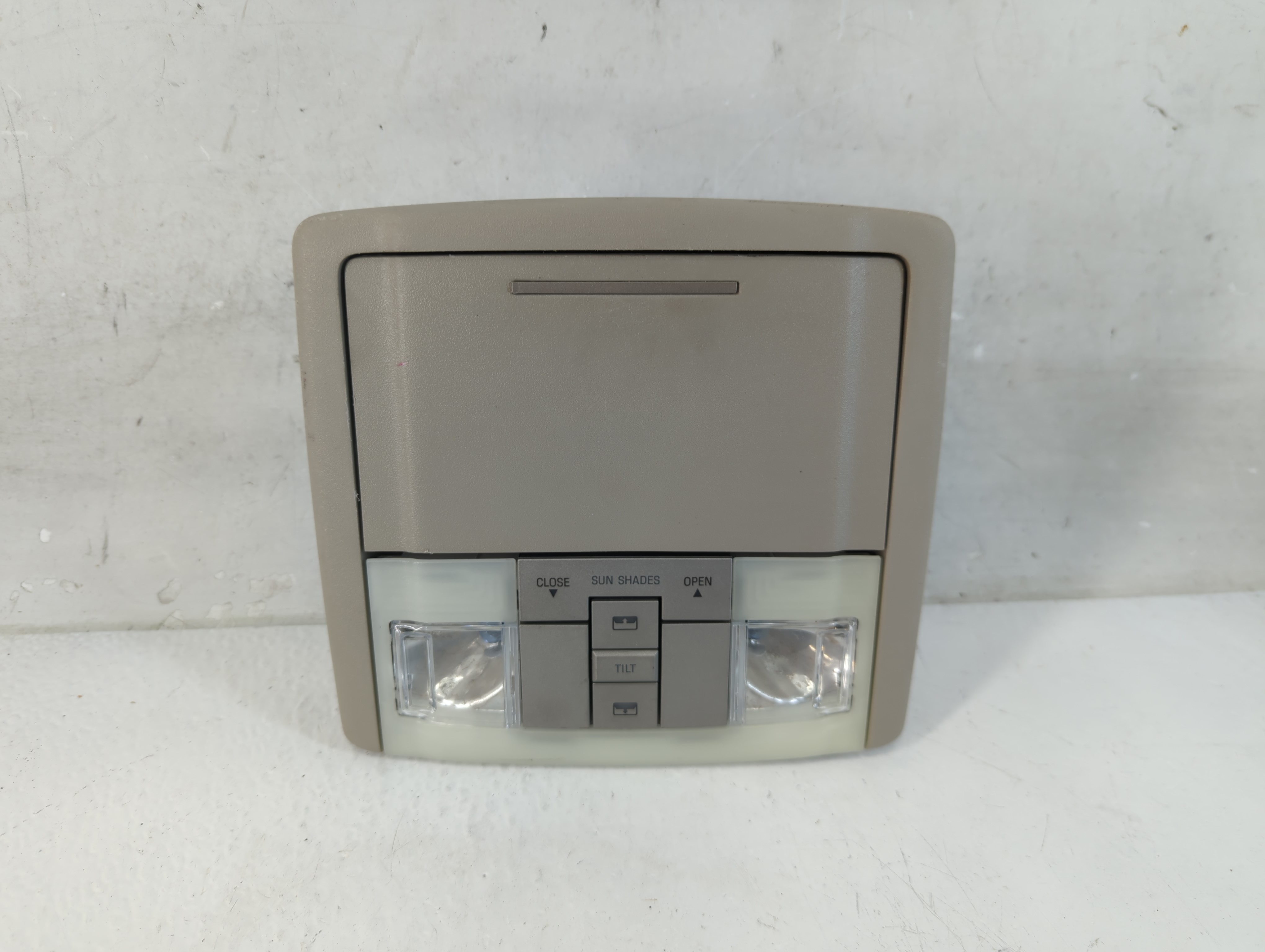 2007 Lincoln Mkx Overhead Roof Console 1046767 - Oemusedautoparts1.com