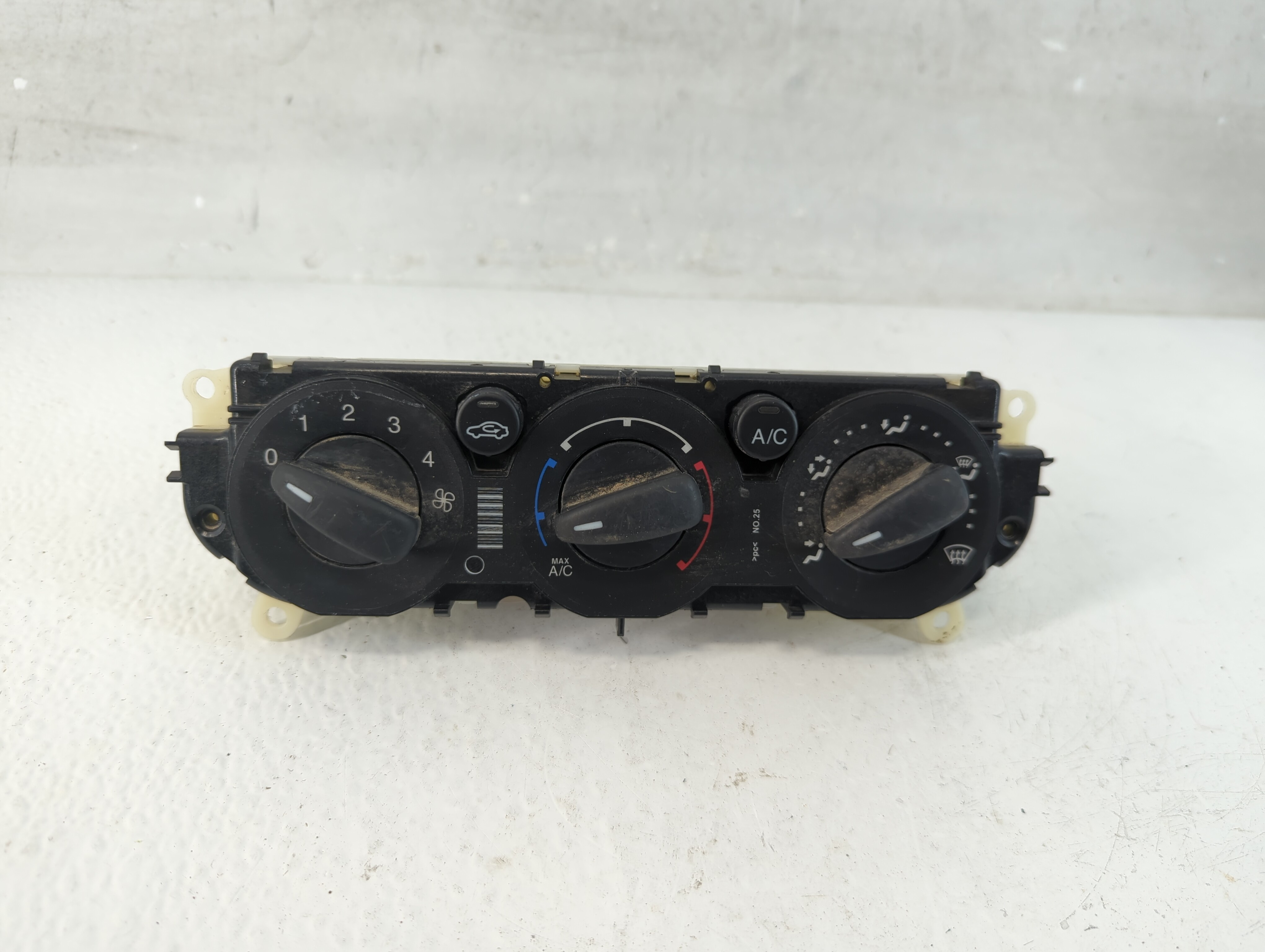 2013-2014 Ford Focus Ac Heater Climate Control Cm5t-19980 1046794 - Oemusedautoparts1.com