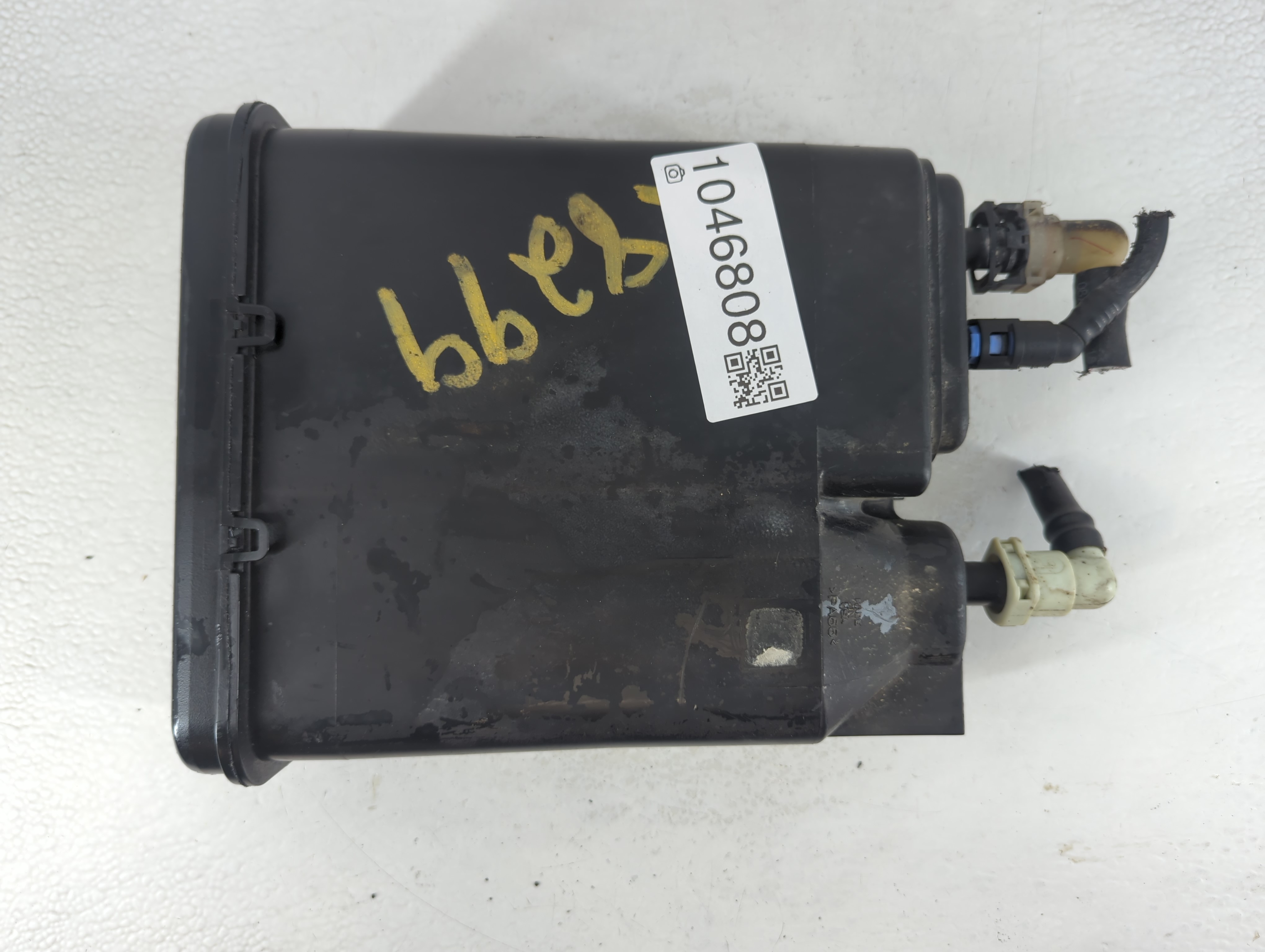 2012 Chevrolet Silverado 1500 Fuel Vapor Charcoal Canister 1046808 - Oemusedautoparts1.com