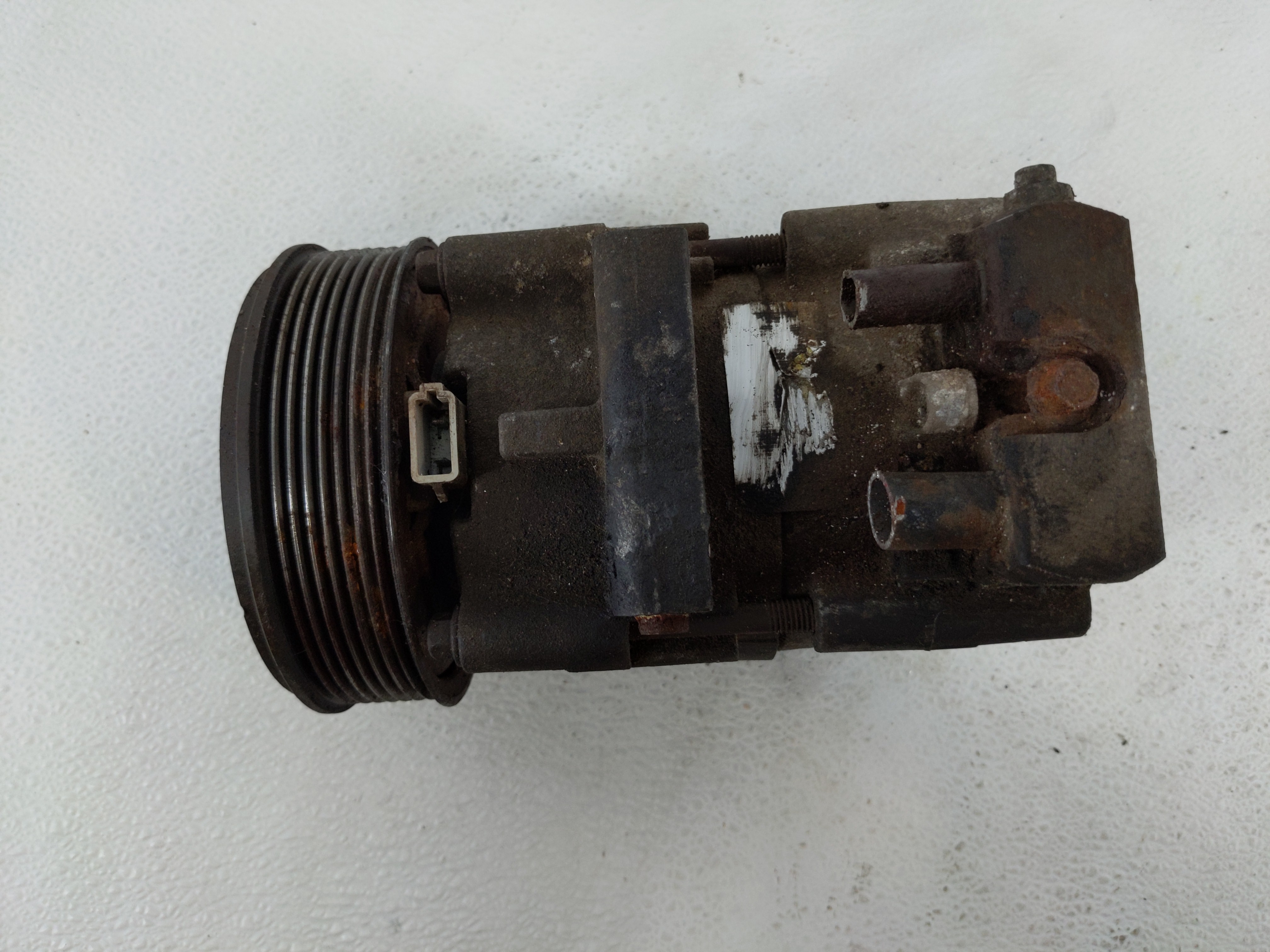 1997-2003 Ford F-150 Air Conditioning A/c Ac Compressor Oem 1047060 - Oemusedautoparts1.com