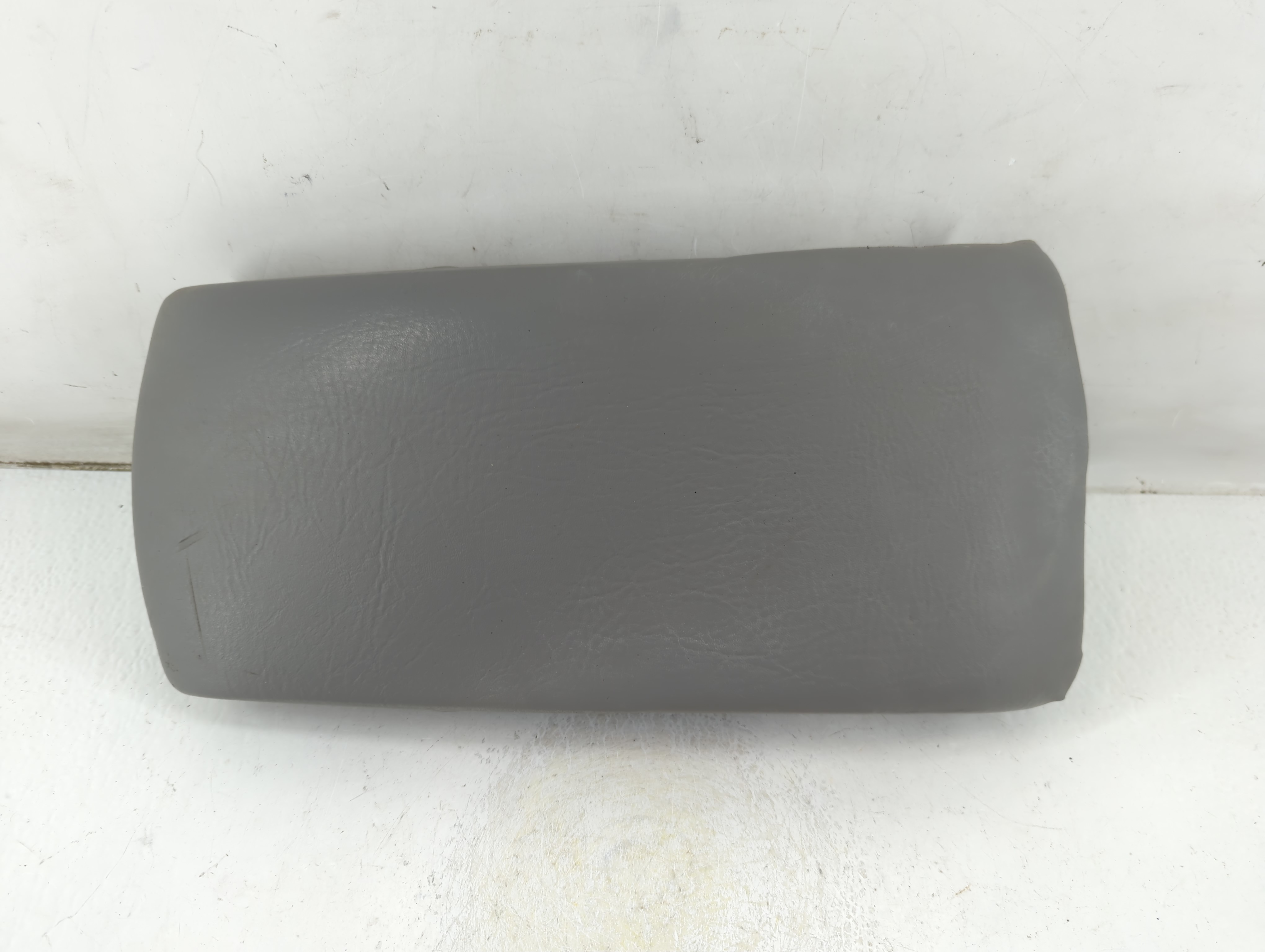 2008 Toyota Camry Center Console Armrest Cover Lid Dark Gray 1047106 - Oemusedautoparts1.com