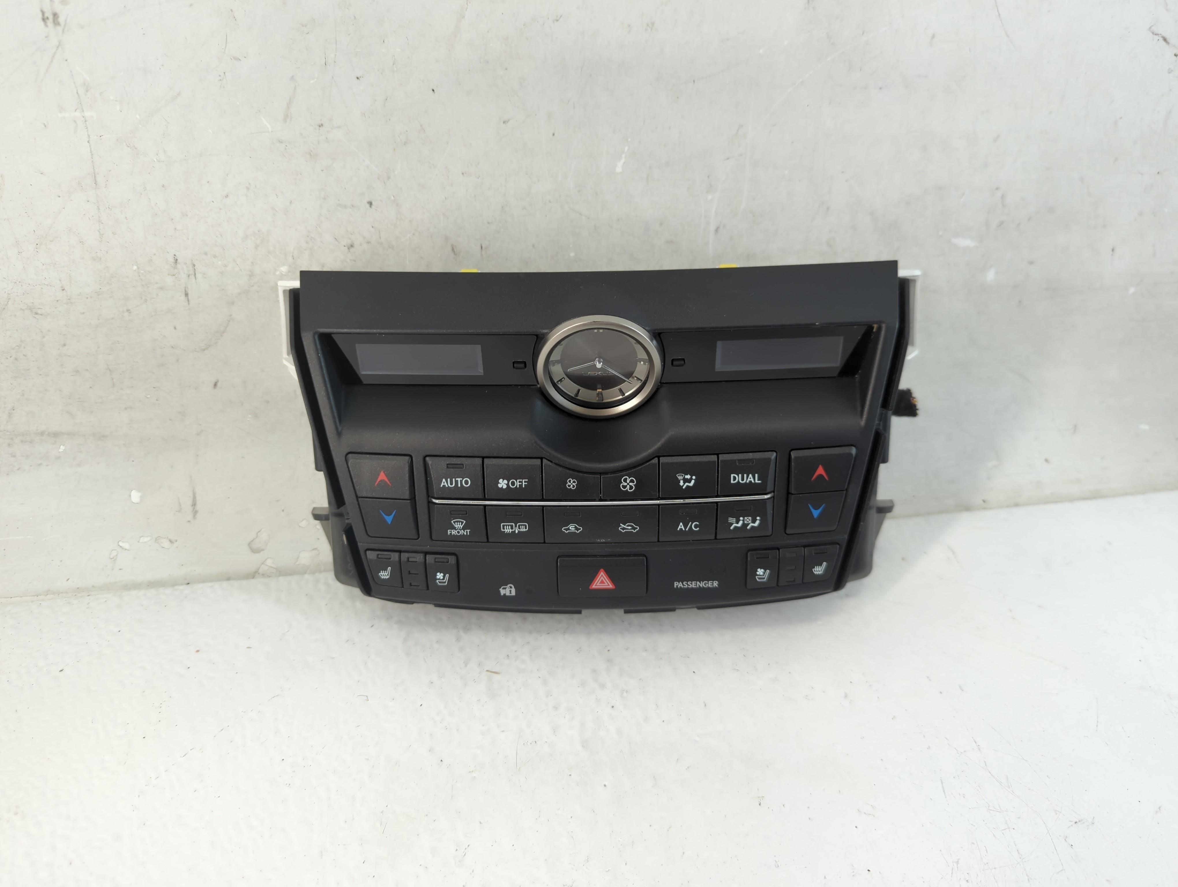 2015-2017 Lexus Nx200t Ac Heater Climate Control 55900-78021 1047124 - Oemusedautoparts1.com