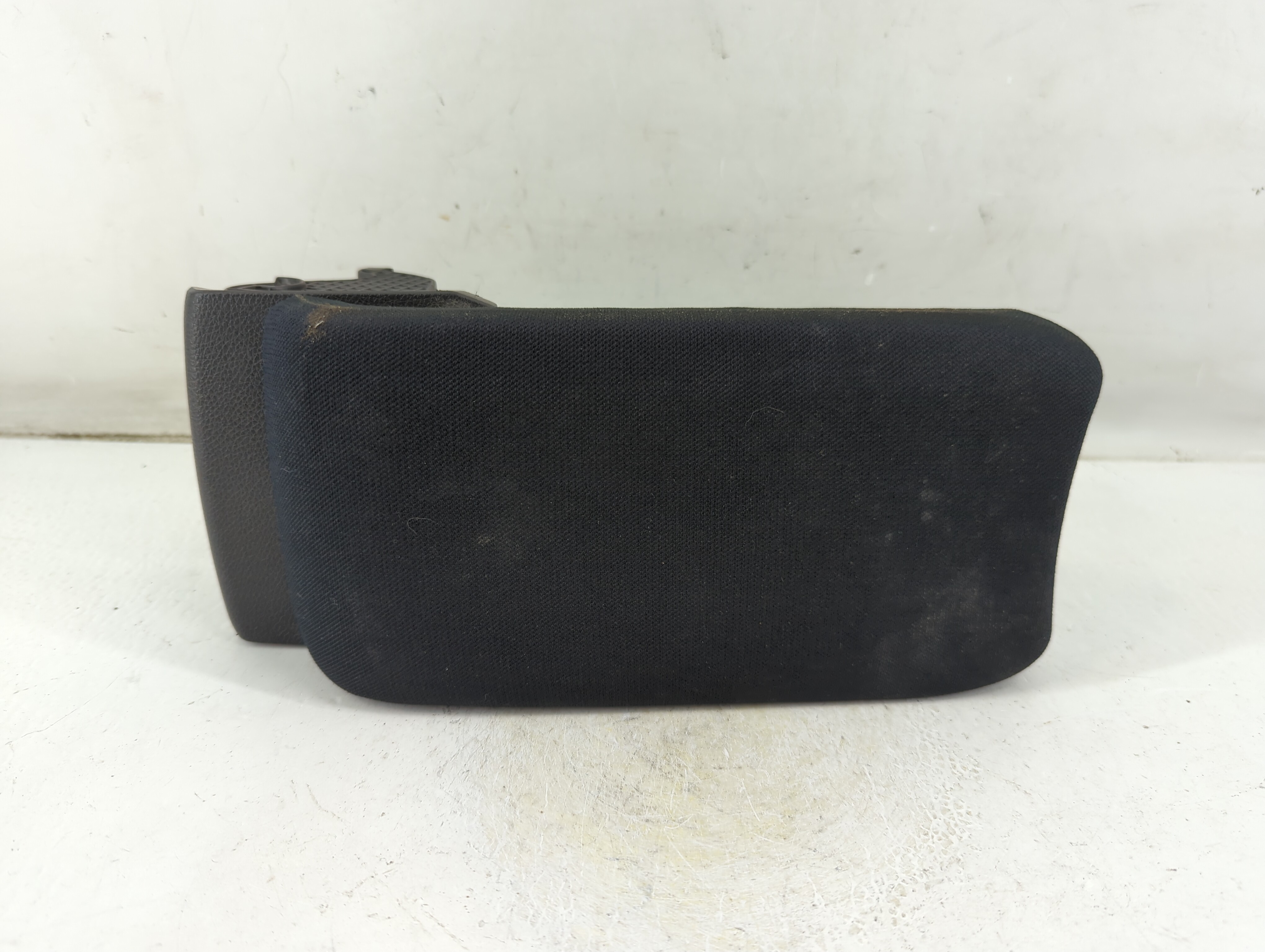 2016-2021 Honda Civic Center Console Armrest Cover Lid Black 1047147 - Oemusedautoparts1.com