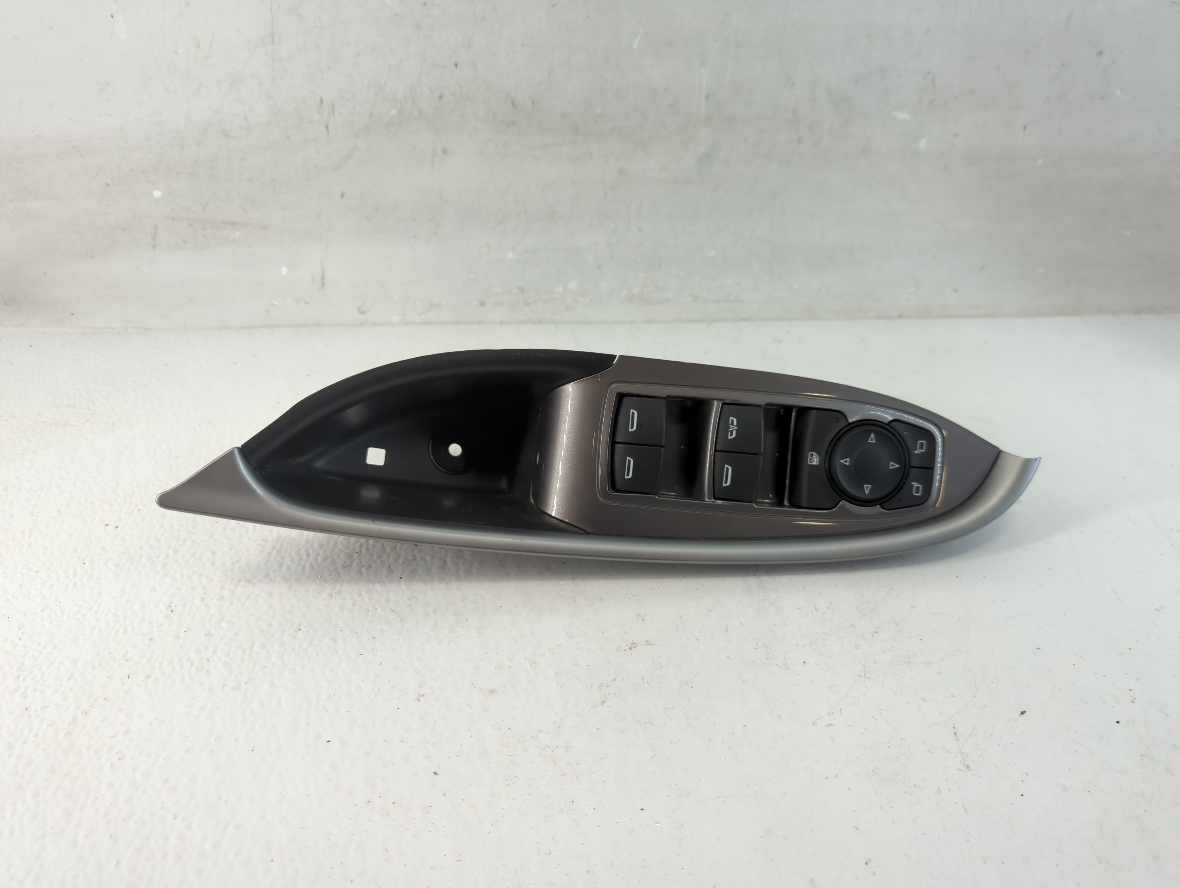 2016-2021 Chevrolet Malibu Driver Left Door Master Power Window Switch 1047155 - Oemusedautoparts1.com