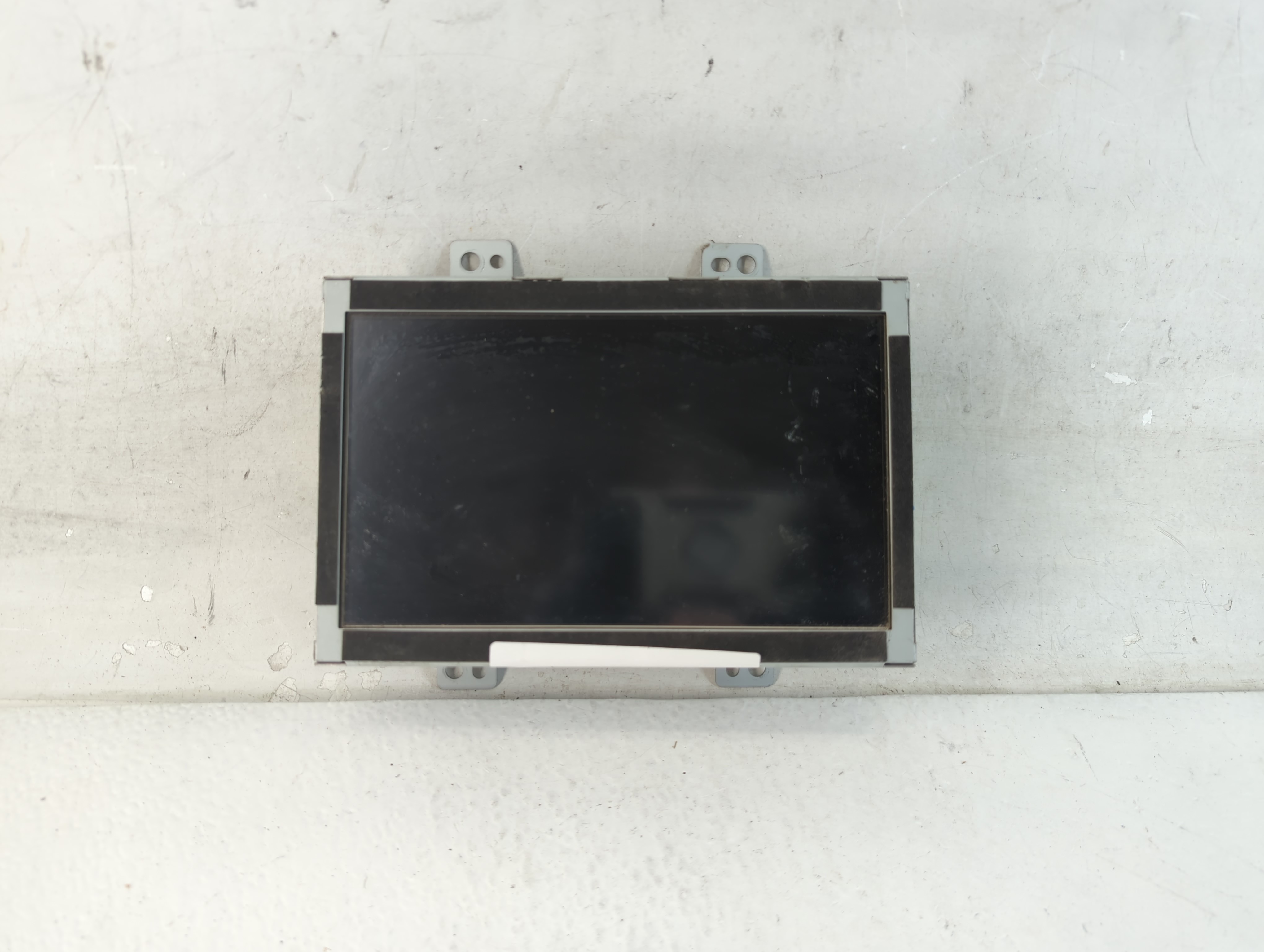2014-2016 Kia Cadenza Information Display Screen 1047233 - Oemusedautoparts1.com