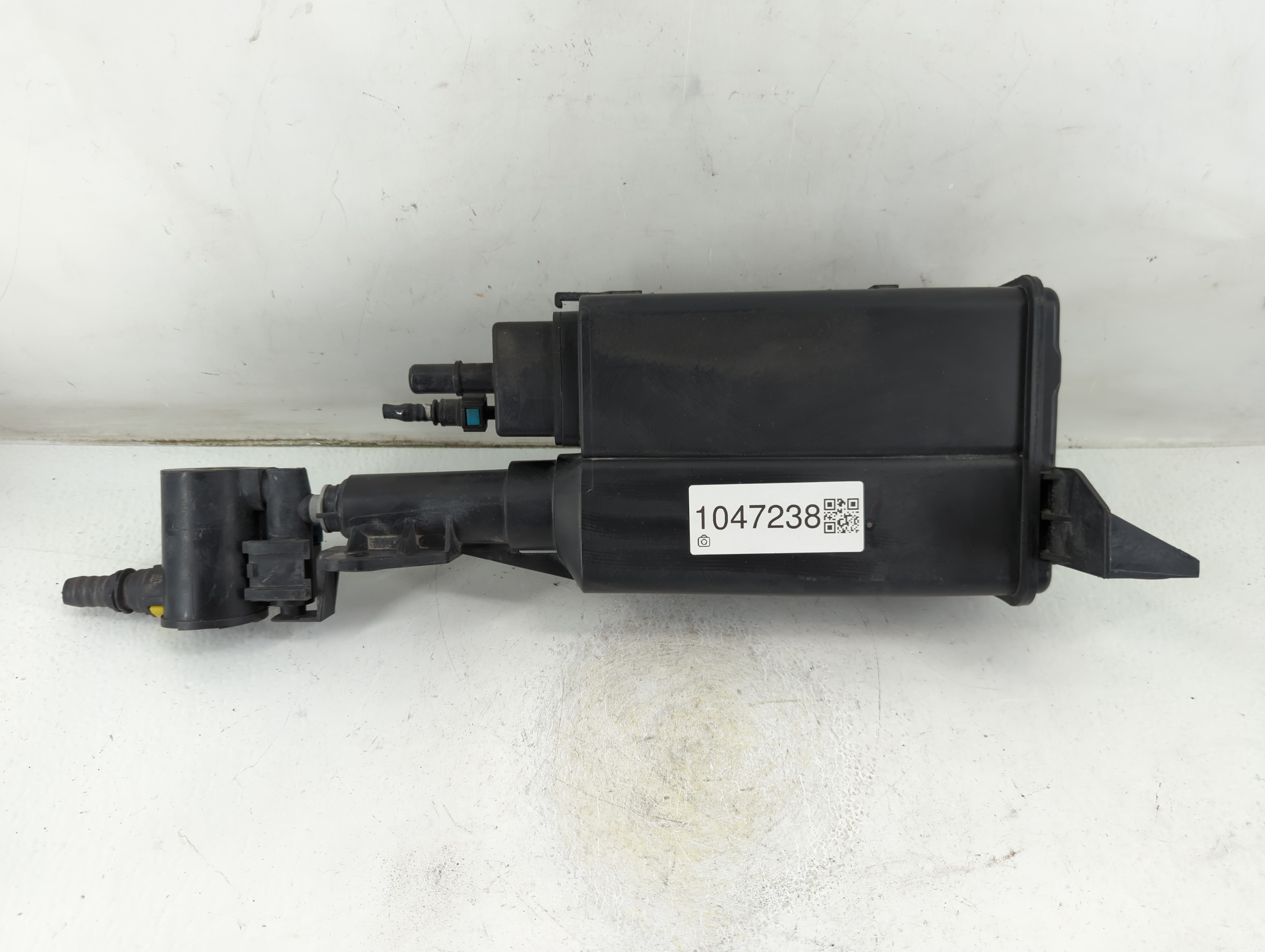 2013 Kia Optima Fuel Vapor Charcoal Canister 1047238 - Oemusedautoparts1.com