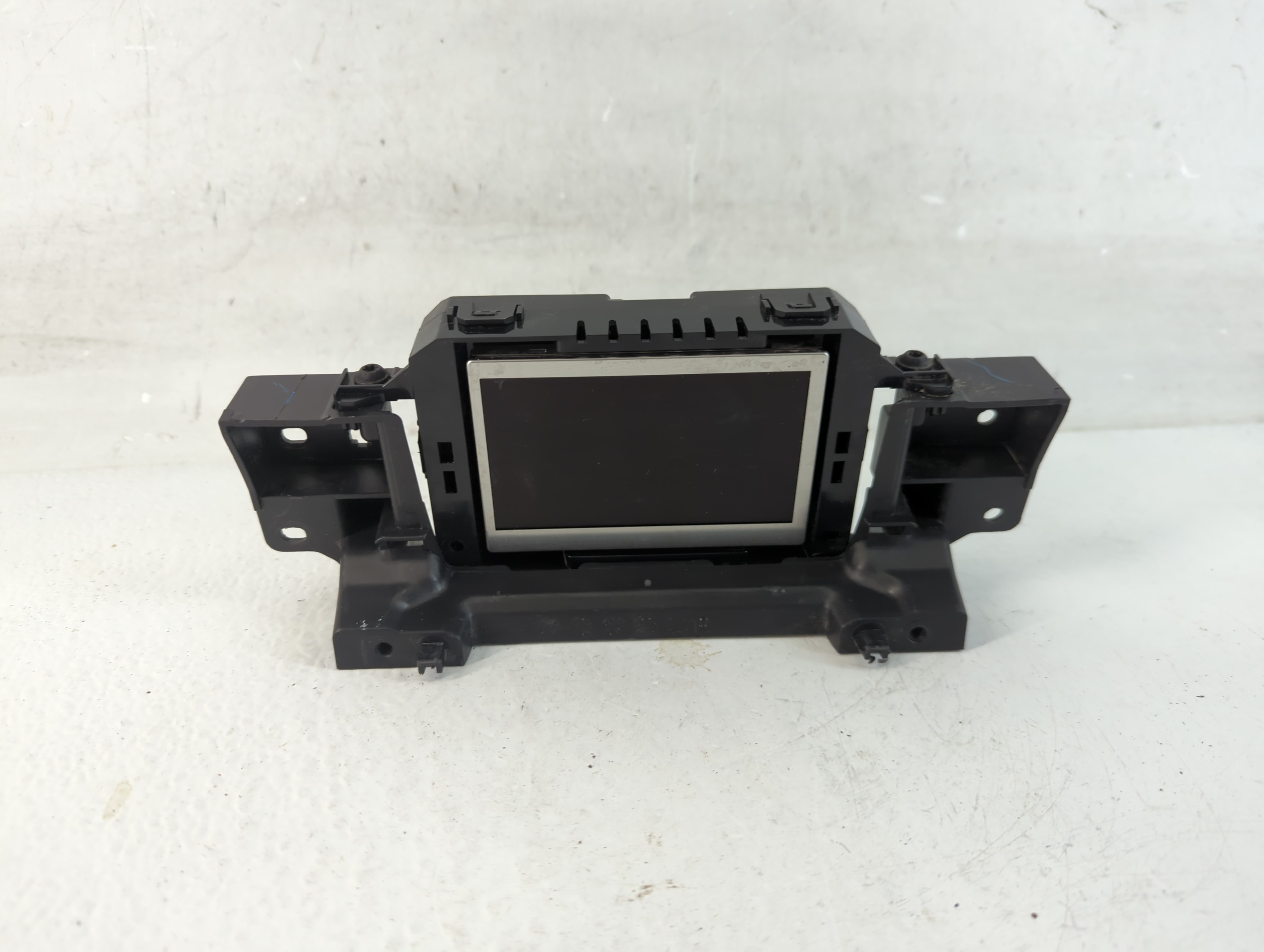 2014-2018 Ford Focus Information Display Screen 1047246 - Oemusedautoparts1.com