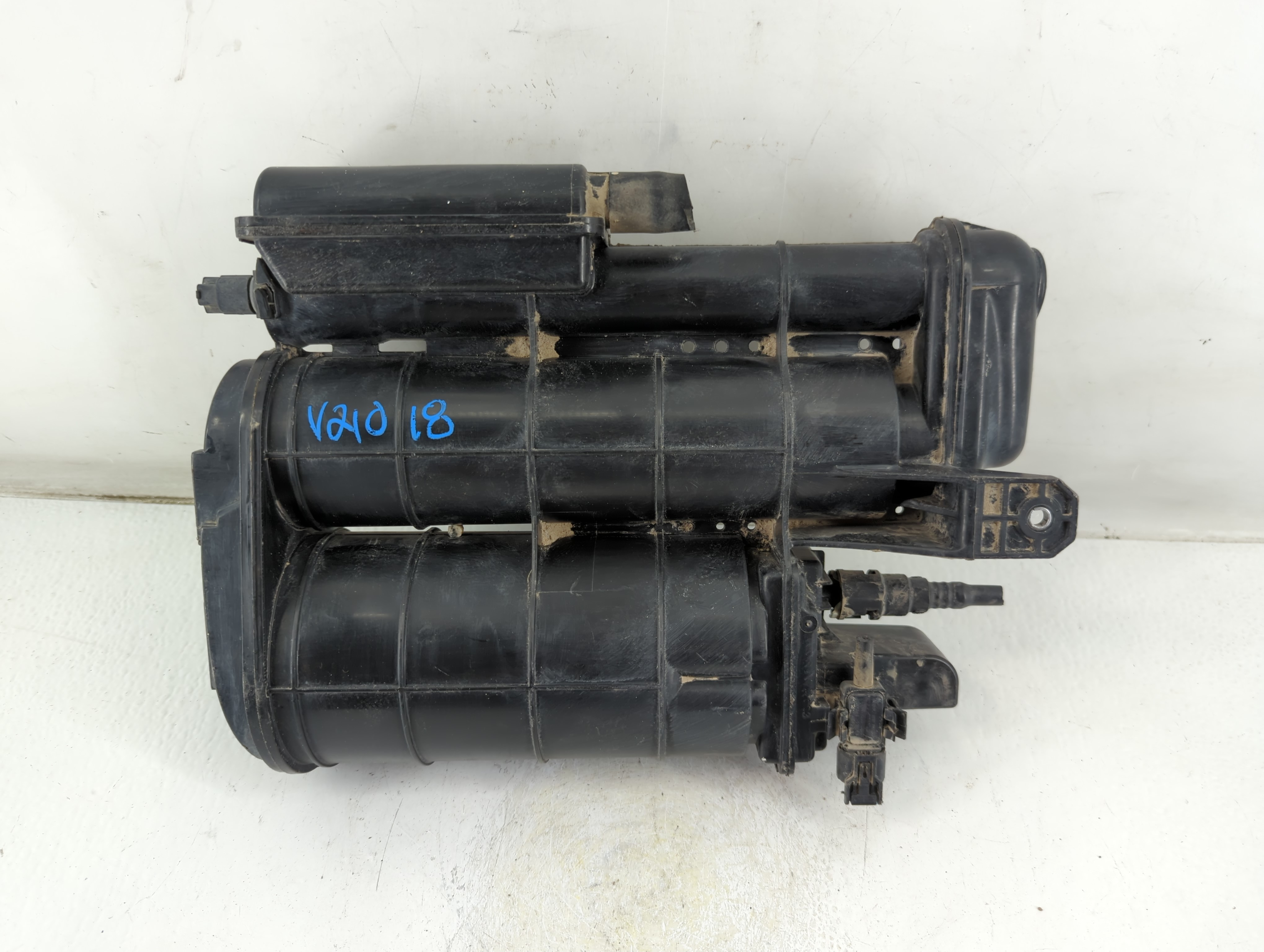 2018 Honda Pilot Fuel Vapor Charcoal Canister 1047300 - Oemusedautoparts1.com