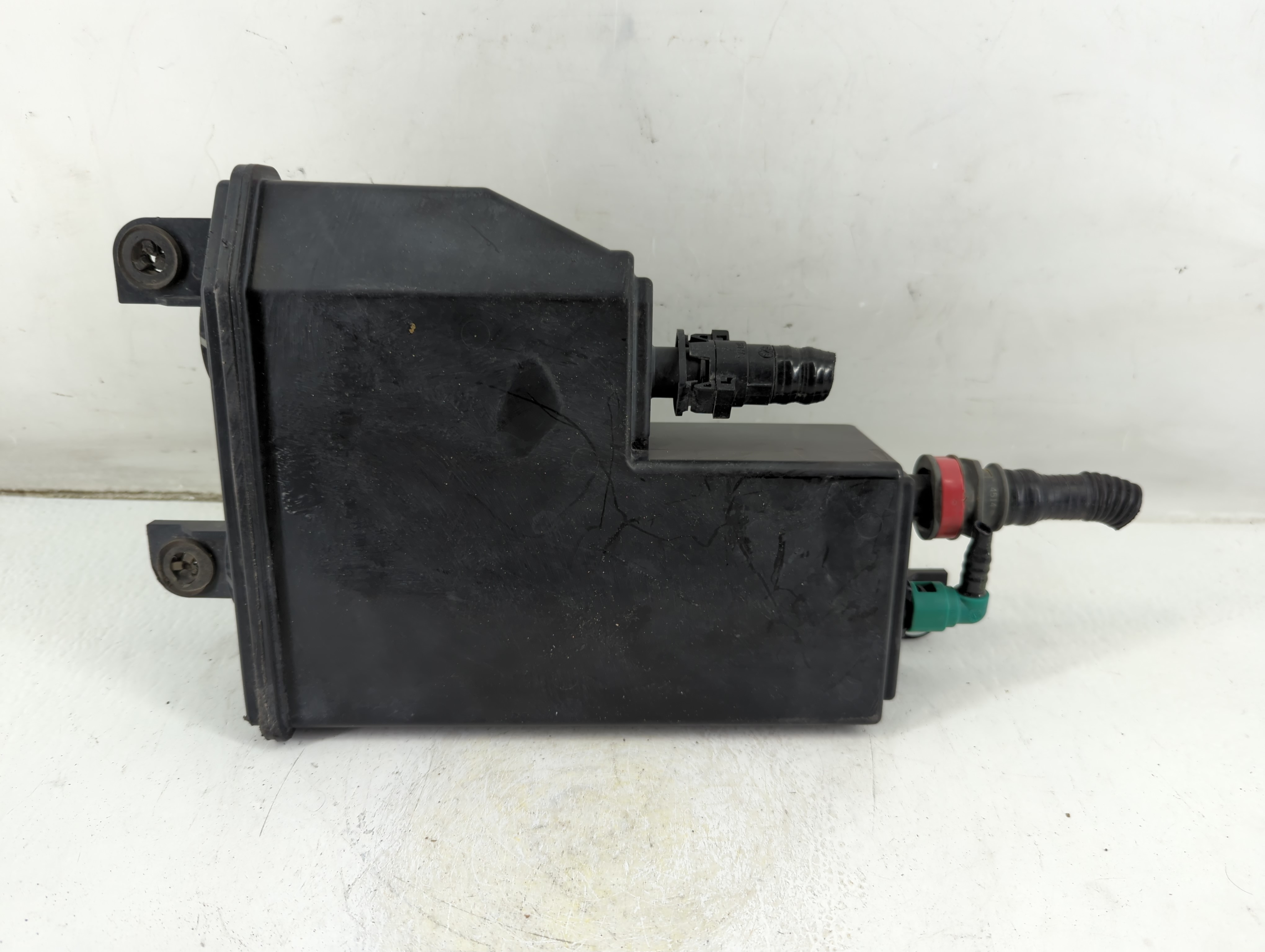 2015 Scion Fr-s Fuel Vapor Charcoal Canister 1047304 - Oemusedautoparts1.com