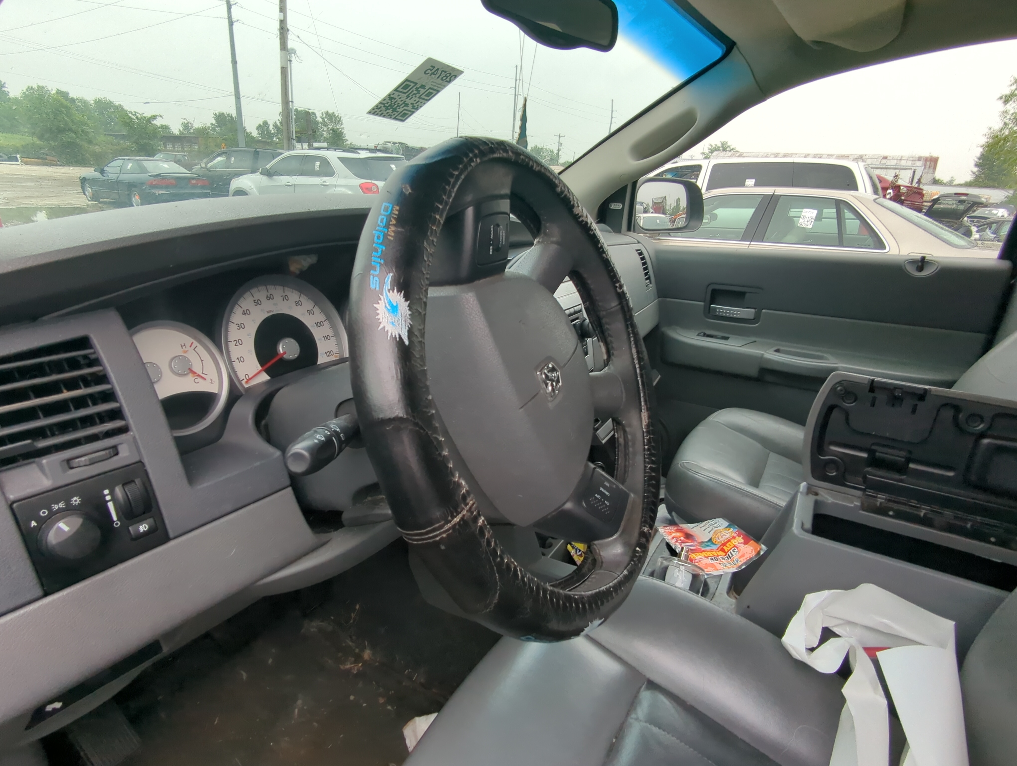 Picture of 2004-2004 Dodge Durango Air Bag Driver Left Steering Wheel Mounted 1047345