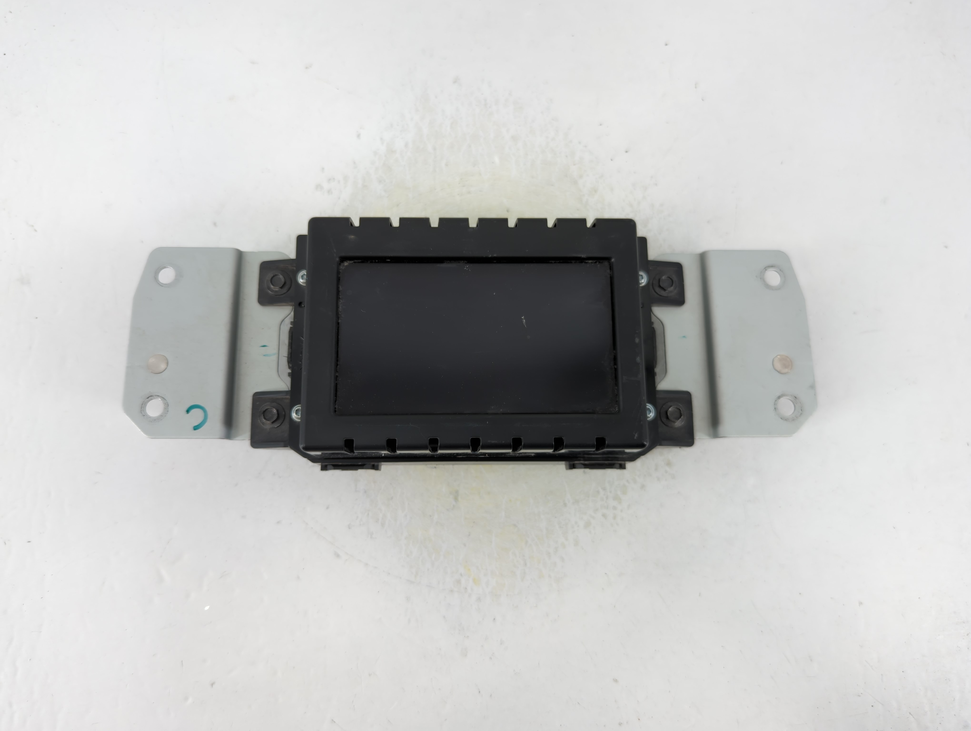 2017-2020 Ford Fusion Information Display Screen 1047502 - Oemusedautoparts1.com