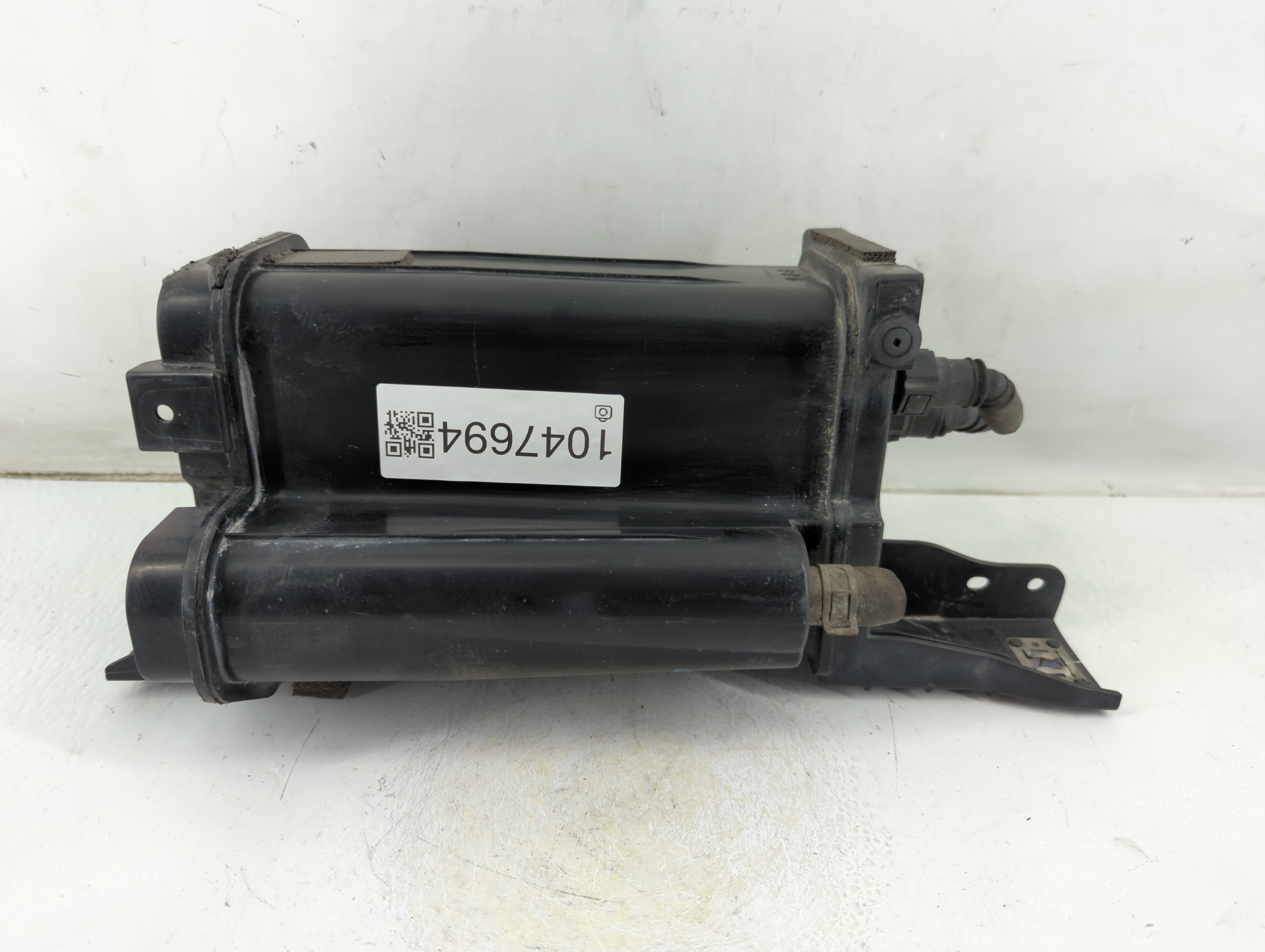 2018 Hyundai Elantra Fuel Vapor Charcoal Canister 1047694 - Oemusedautoparts1.com