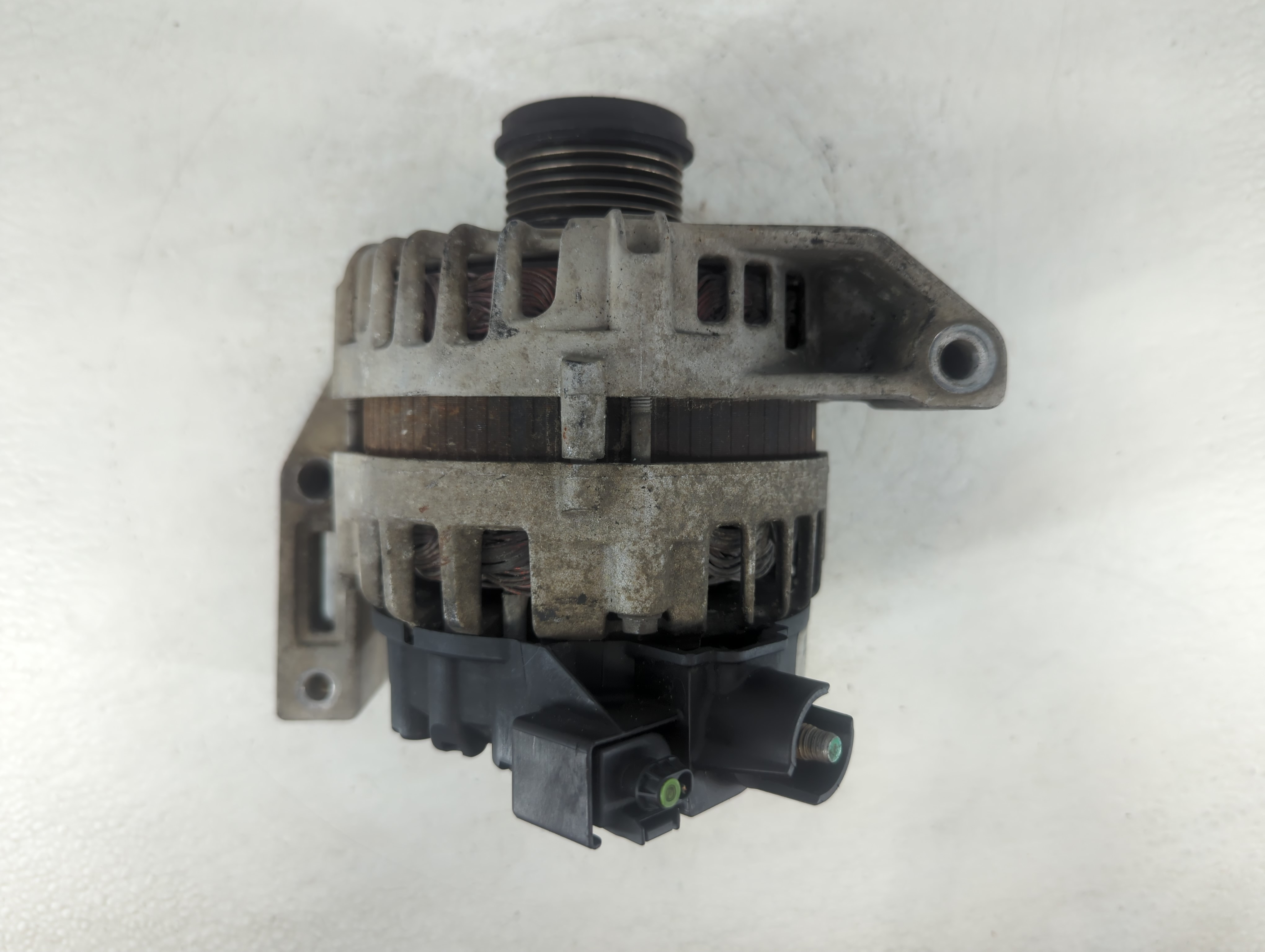 2012-2018 Ford Focus Alternator Generator Charging Assembly Engine Oem 1047710 - Oemusedautoparts1.com