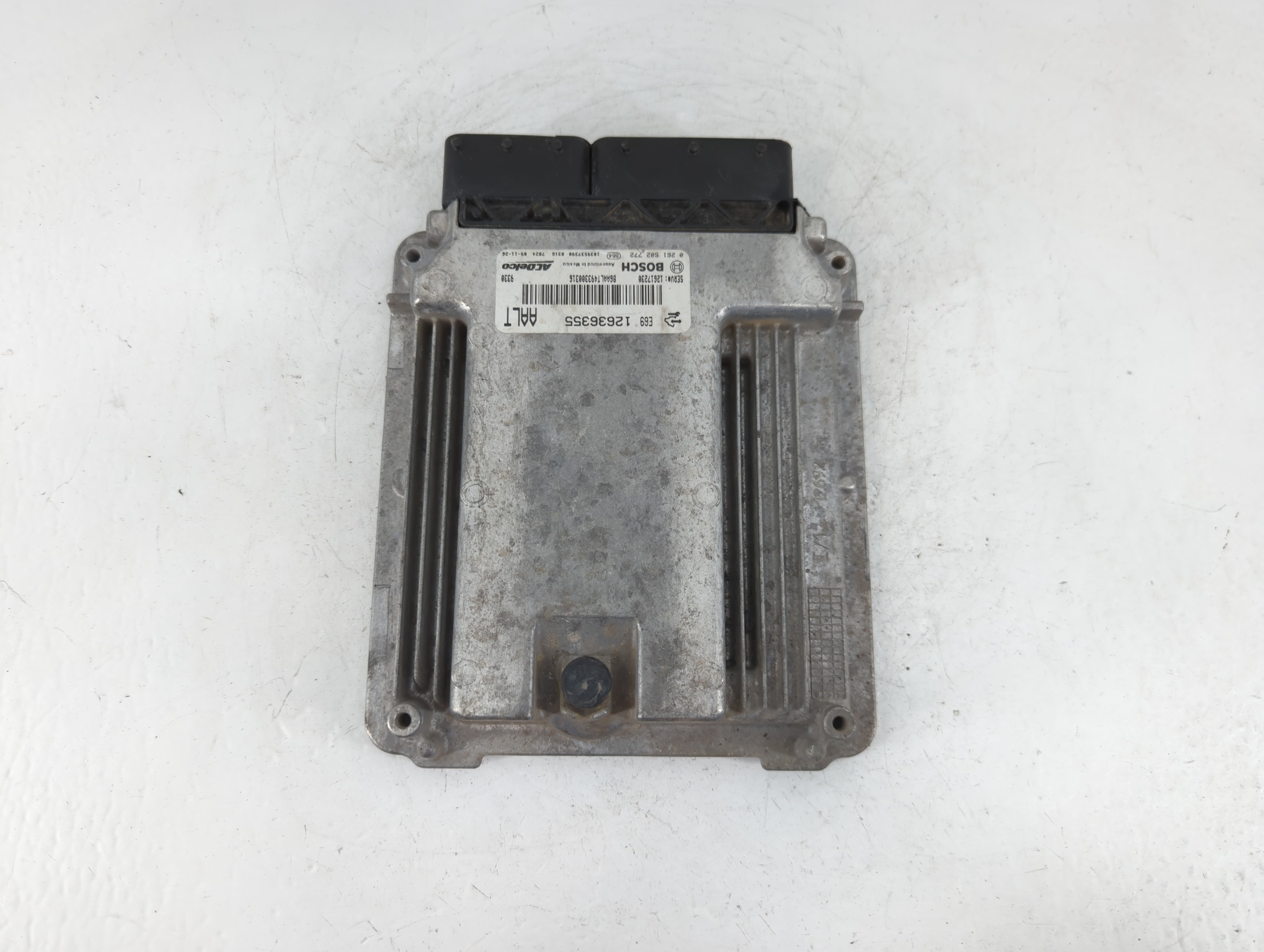 Picture of 2010-2011 Chevrolet Camaro Engine Control Computer Ecu Pcm Ecm Pcu Oem 1047713