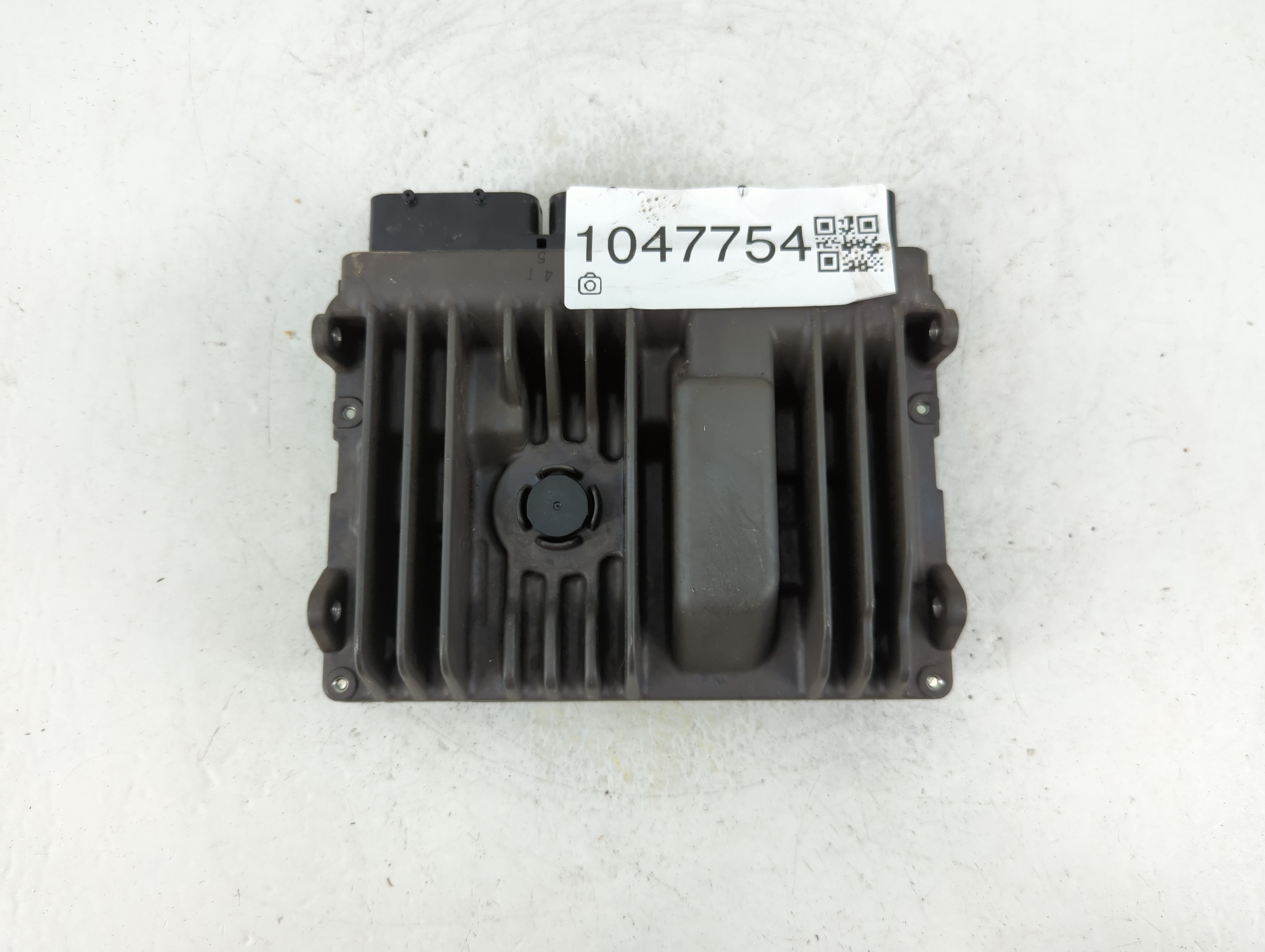 Picture of 2016-2016 Lexus Is200t Engine Control Computer Ecu Pcm Ecm Pcu Oem 1047754