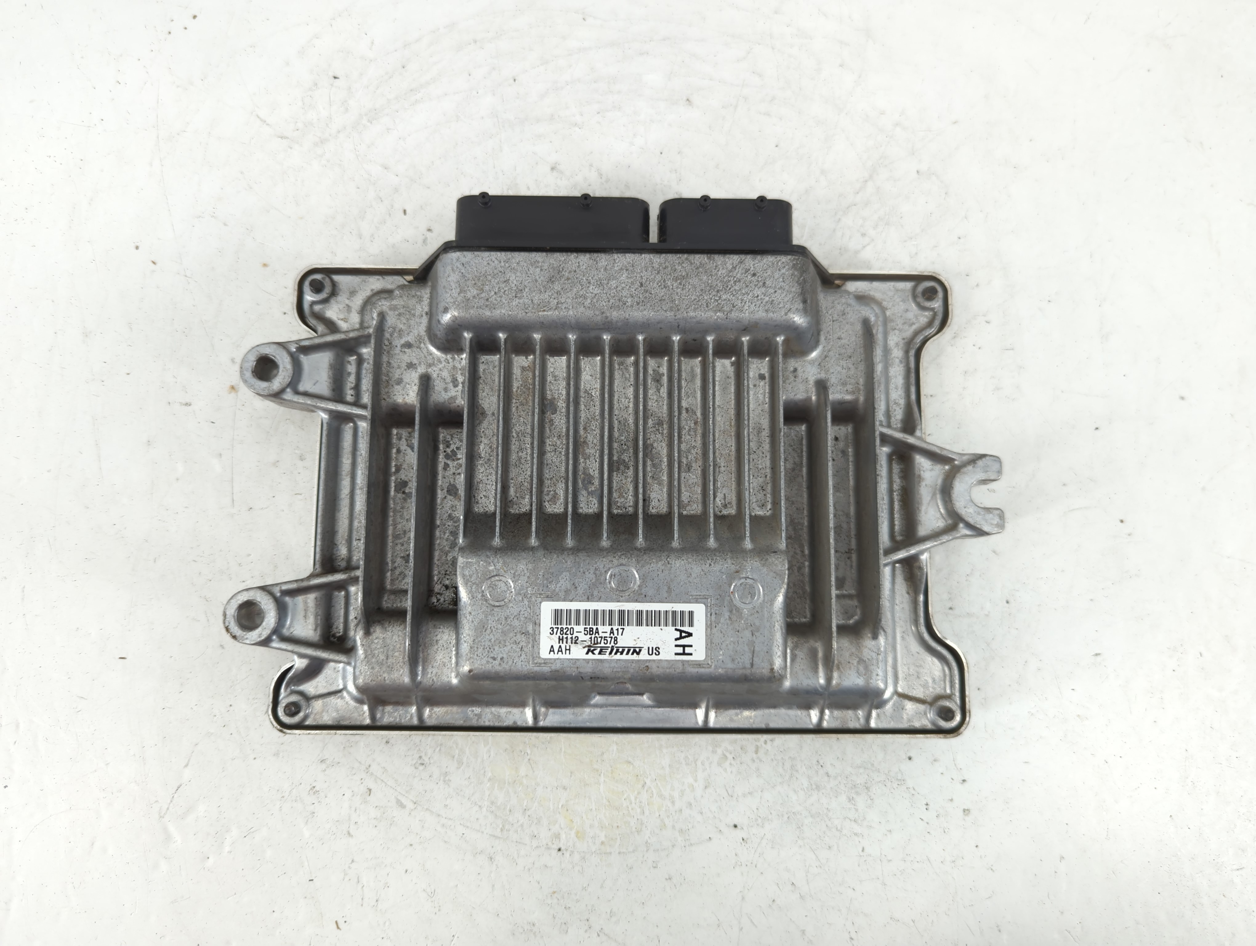 Picture of 2016-2018 Honda Civic Engine Control Computer Ecu Pcm Ecm Pcu Oem 1047759