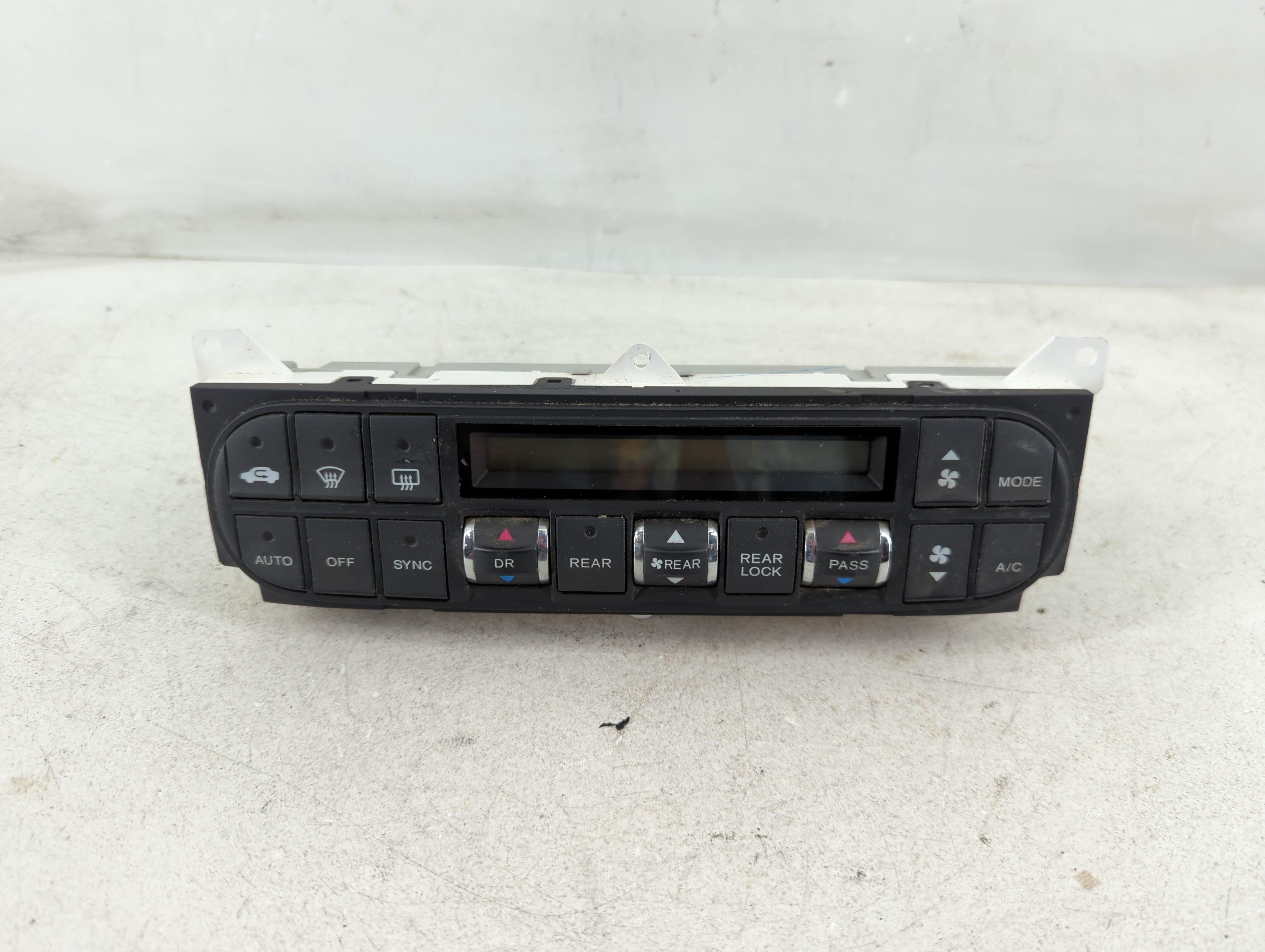 Picture of 2005-2007 Honda Odyssey Ac Heater Climate Control 1047893