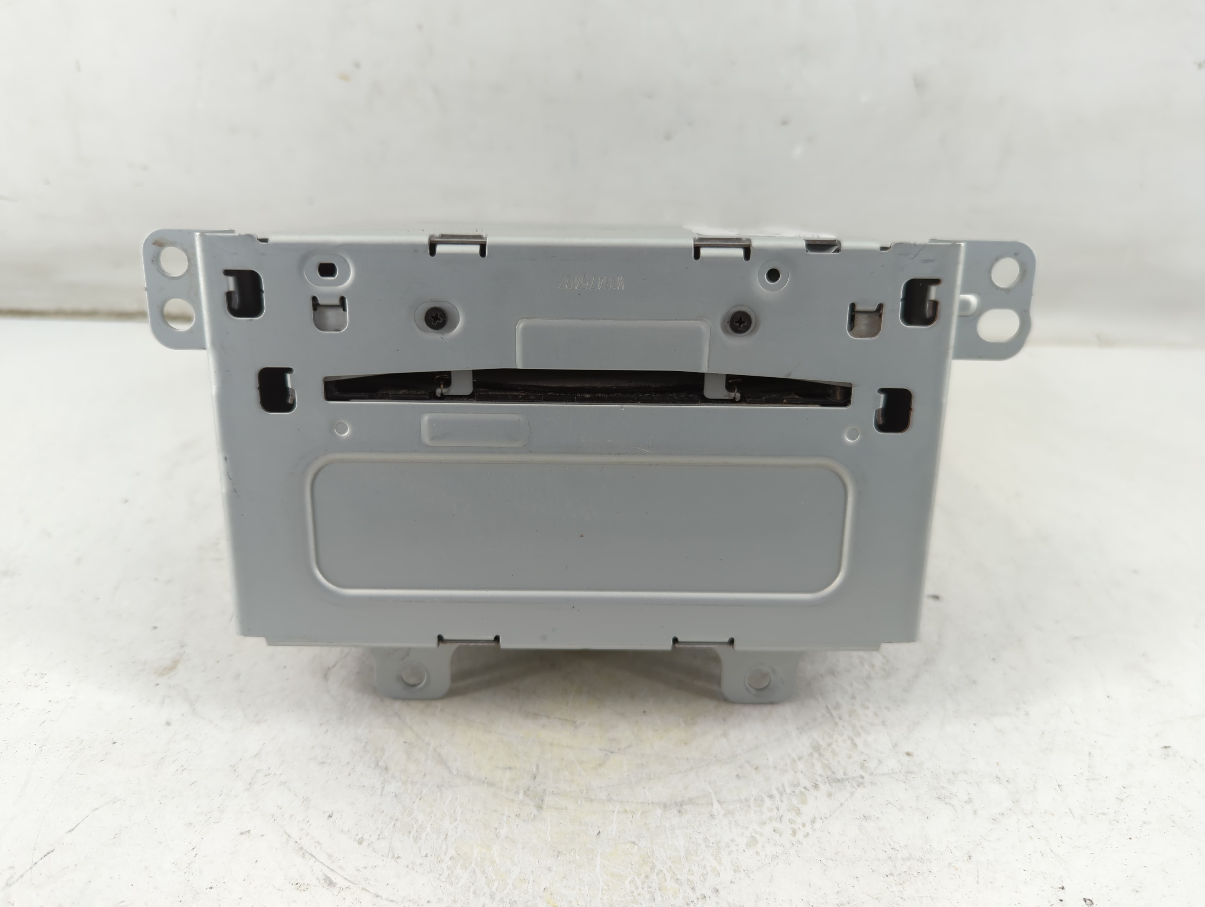 2011-2011 Chevrolet Cruze Am Fm Cd Player Radio Receiver 1047959 - Oemusedautoparts1.com