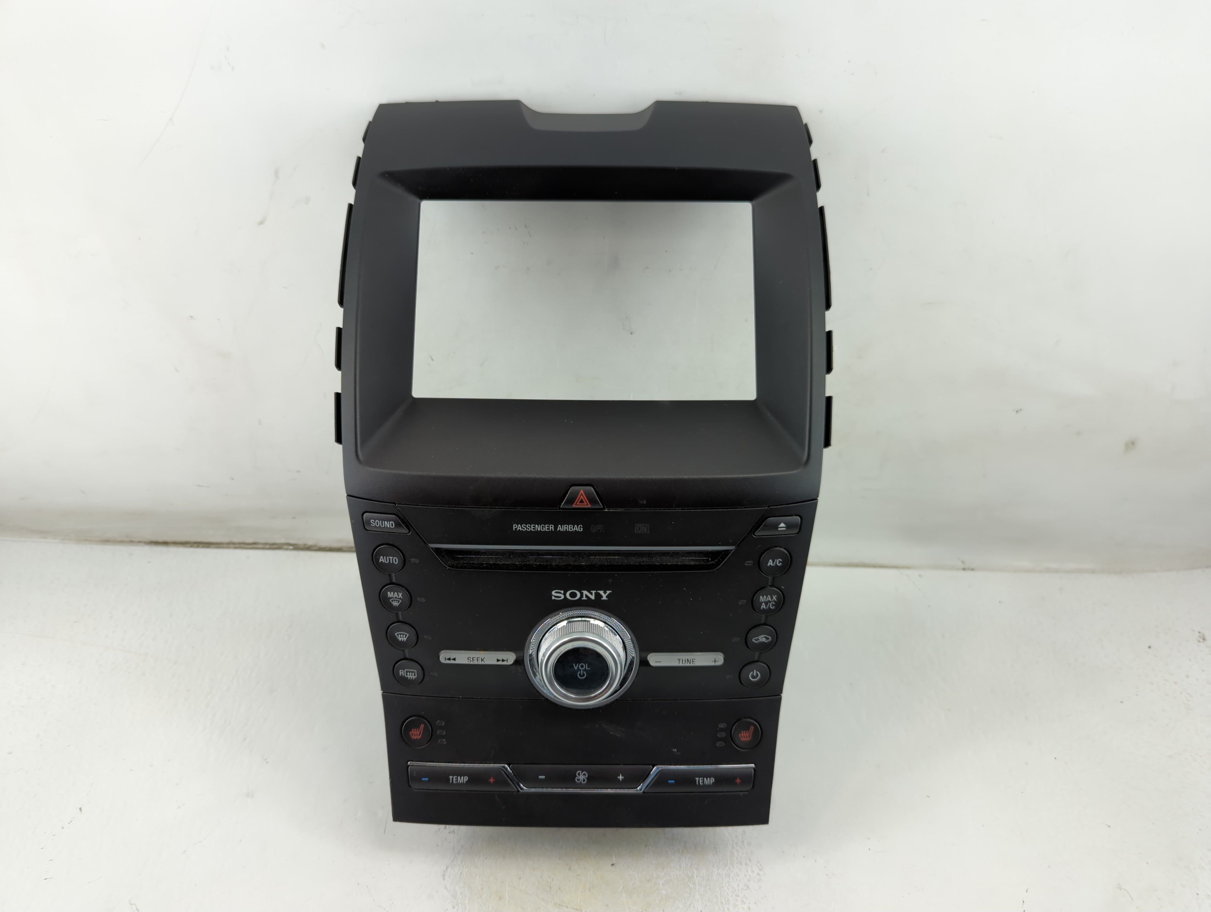 2015-2018 Ford Edge Am Fm Cd Player Radio Receiver 1047976 - Oemusedautoparts1.com