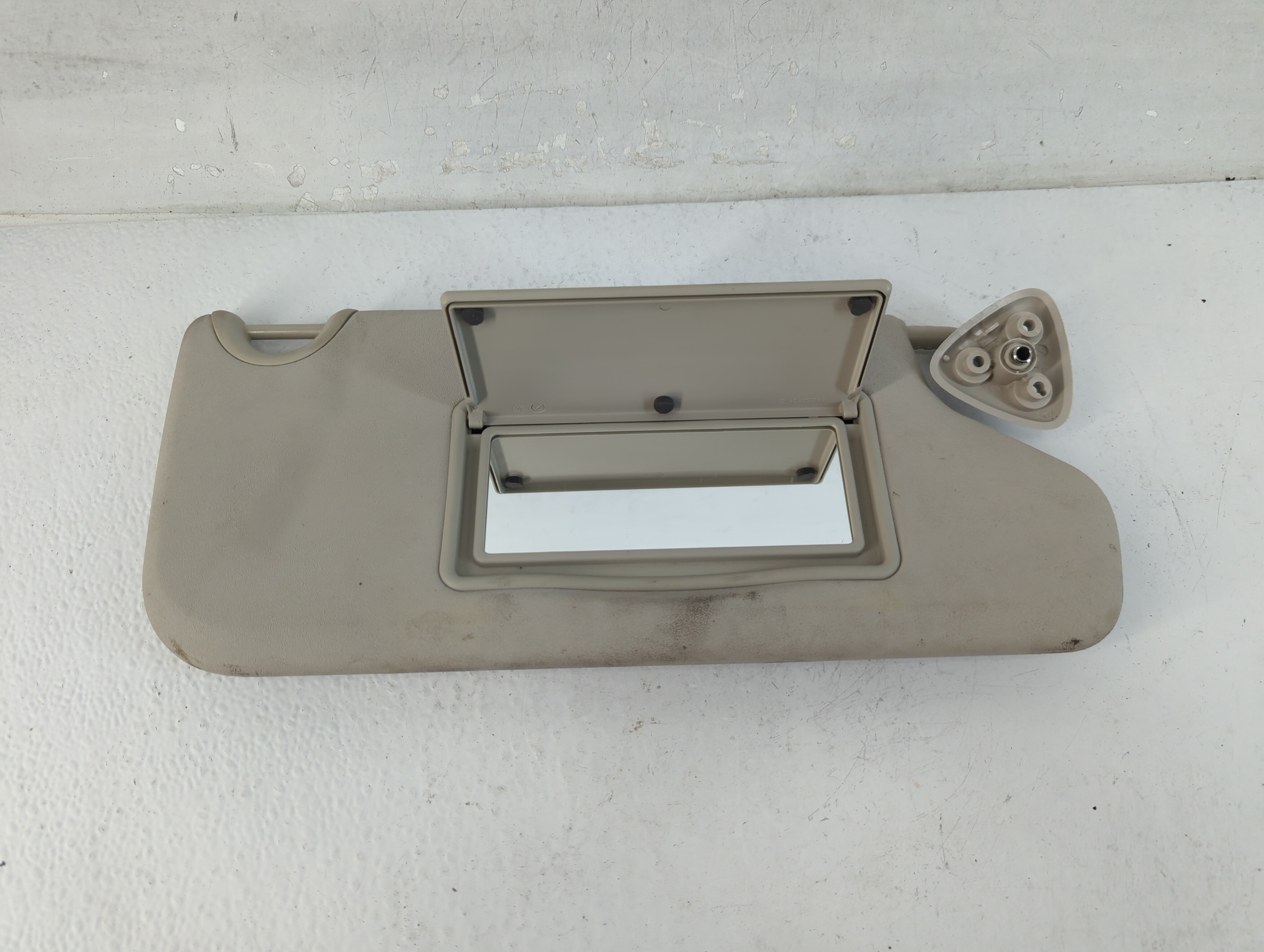 Picture of 2019 Dodge Journey Passenger Sun Visor Mirror Right Sunvisor Gray 1048040