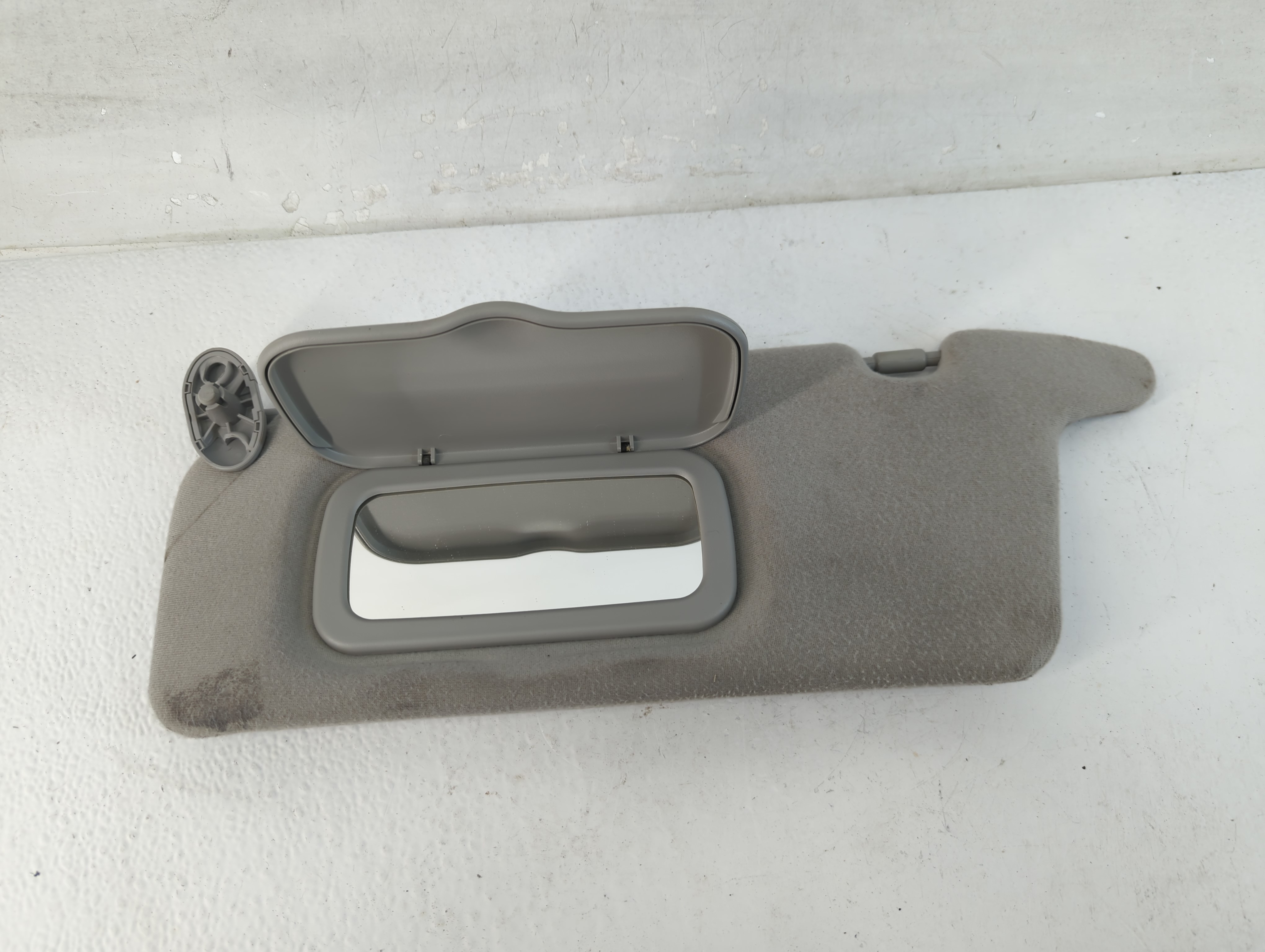 Picture of 2001-2005 Honda Civic Driver Sun Visor Mirror Left Sunvisor Gray 1048042