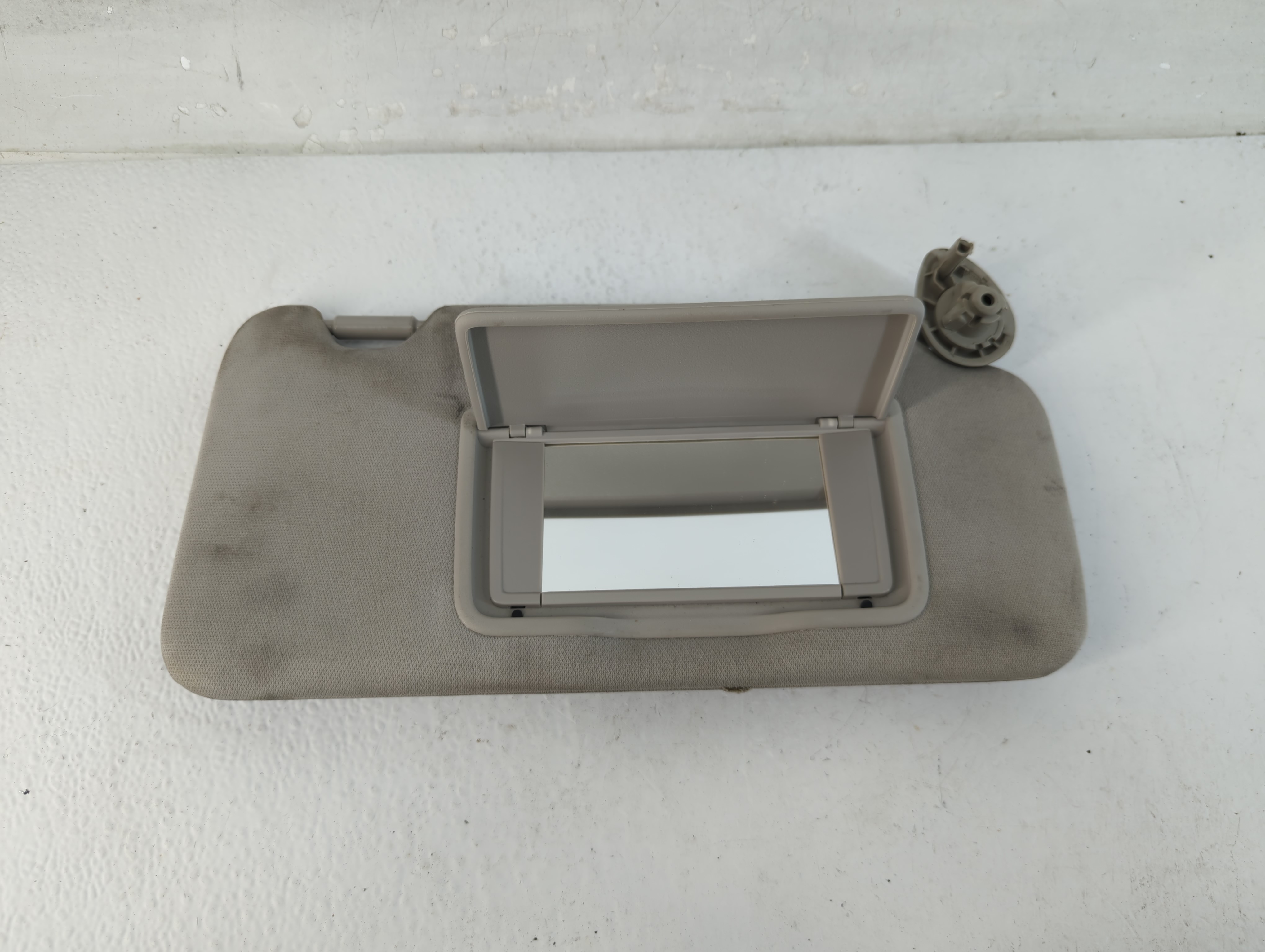 Picture of 2016-2022 Honda Hr-v Passenger Sun Visor Mirror Right Sunvisor Grey 1048043