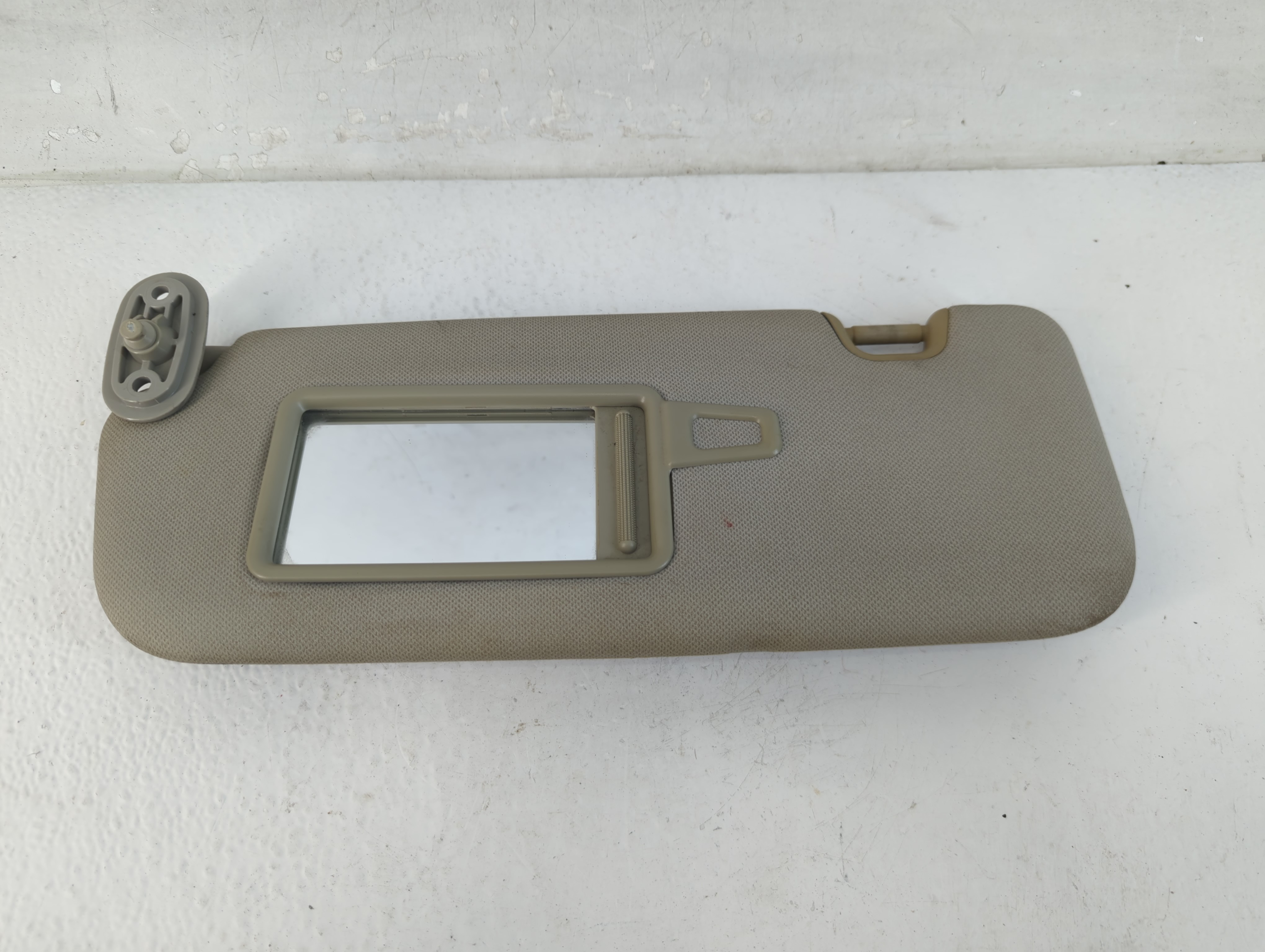 Picture of 2014-2016 Kia Forte Driver Sun Visor Mirror Left Sunvisor Gray 1048055