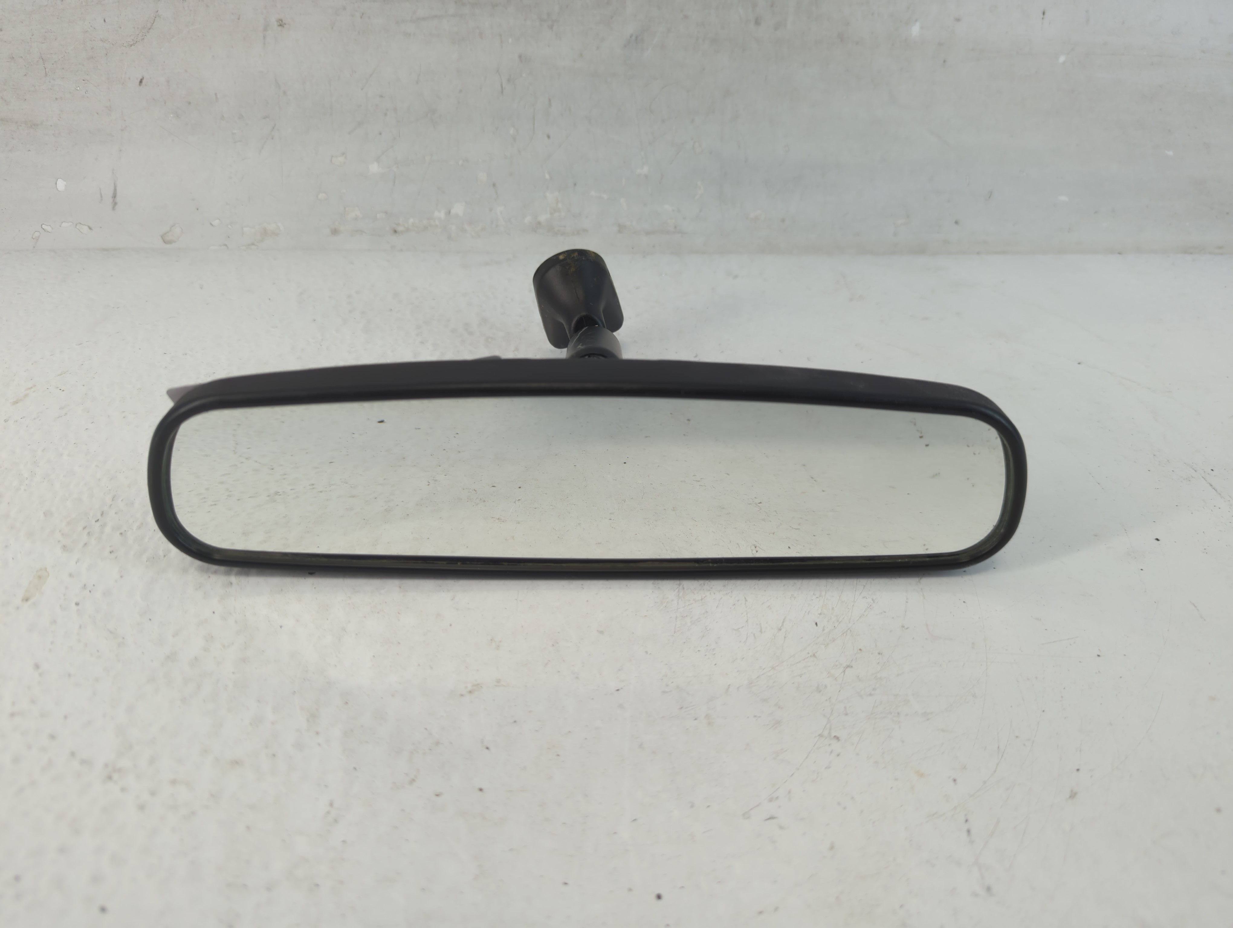 2017 Toyota Avalon Interior Rear View Mirror Oem 1048201 - Oemusedautoparts1.com