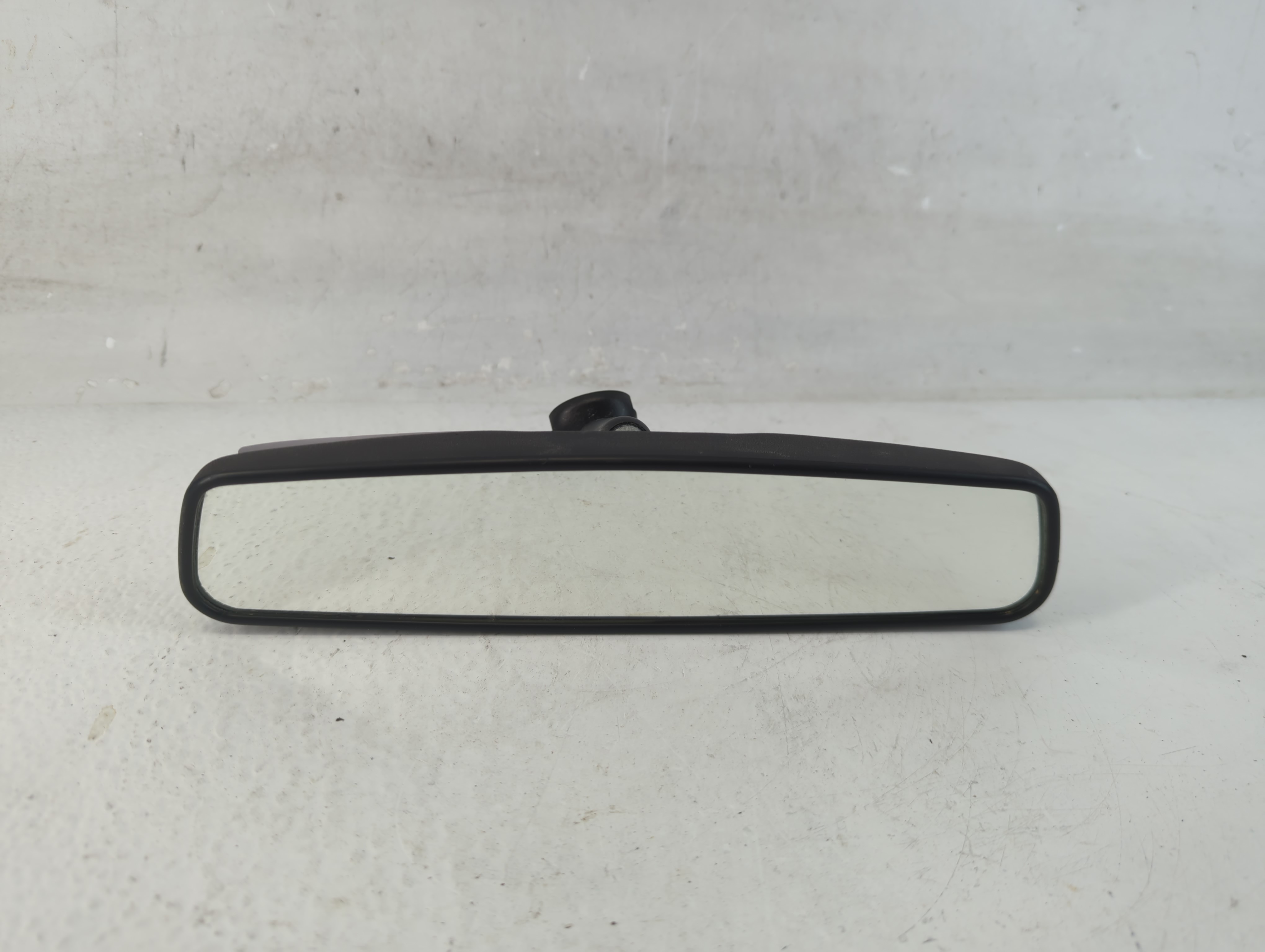 2011-2019 Hyundai Sonata Interior Rear View Mirror Oem 1048207 - Oemusedautoparts1.com