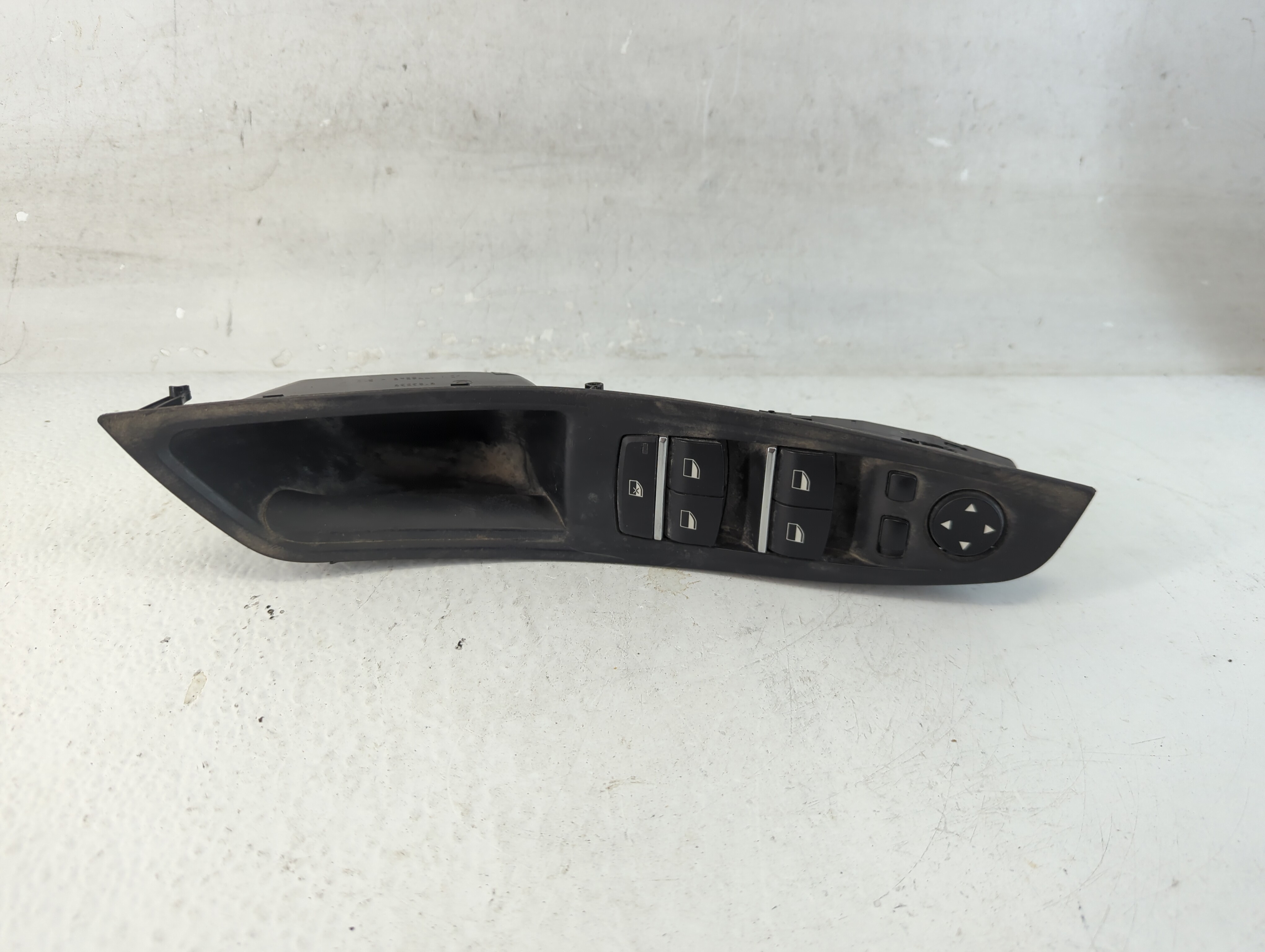 2011-2016 Bmw 528i Driver Left Door Master Power Window Switch 1048240 - Oemusedautoparts1.com
