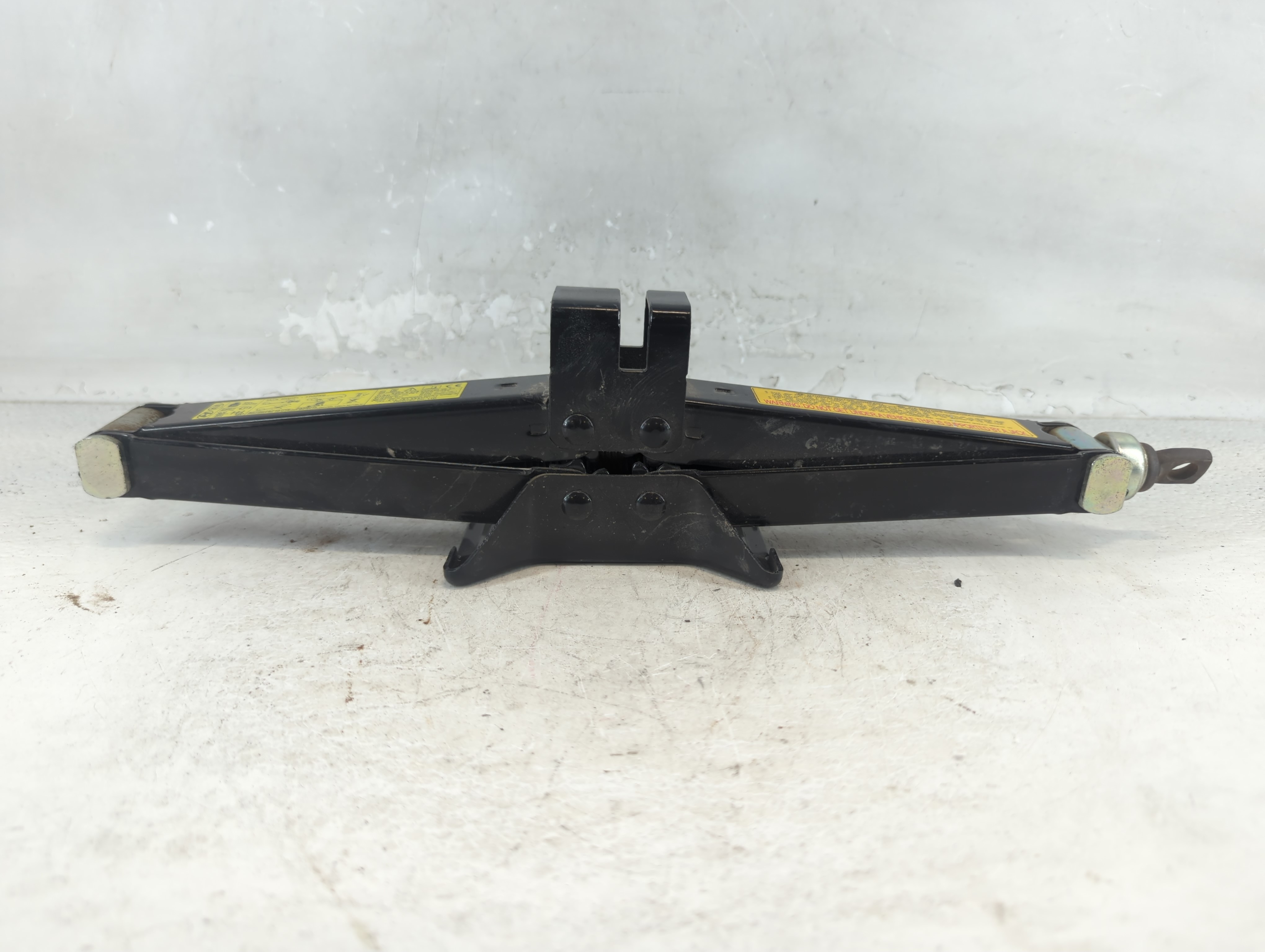 Picture of 2016 Hyundai Tucson Spare Scissor Car Jack 1048261